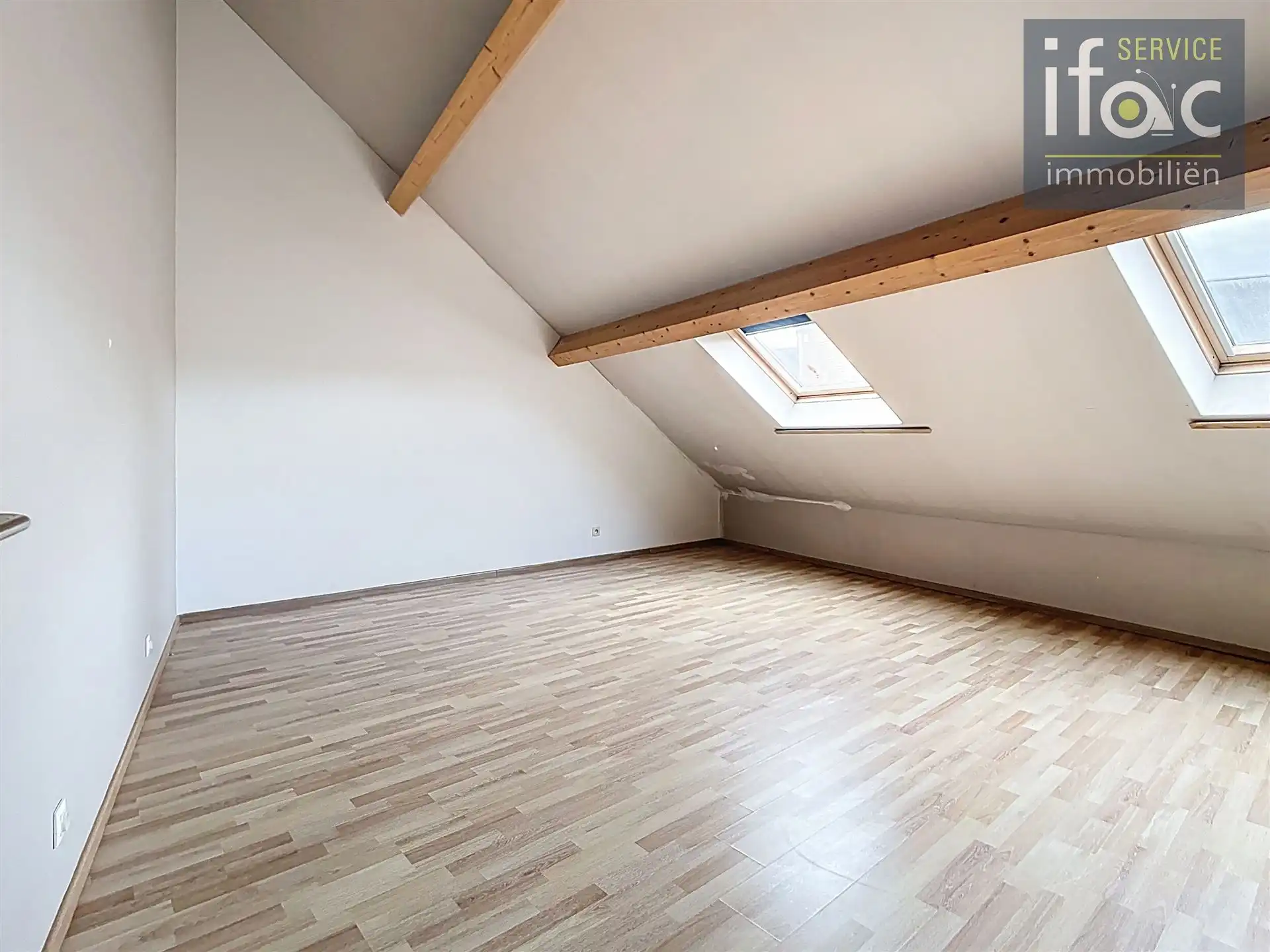 Duplex appartement met 2 slaapkamers foto 13