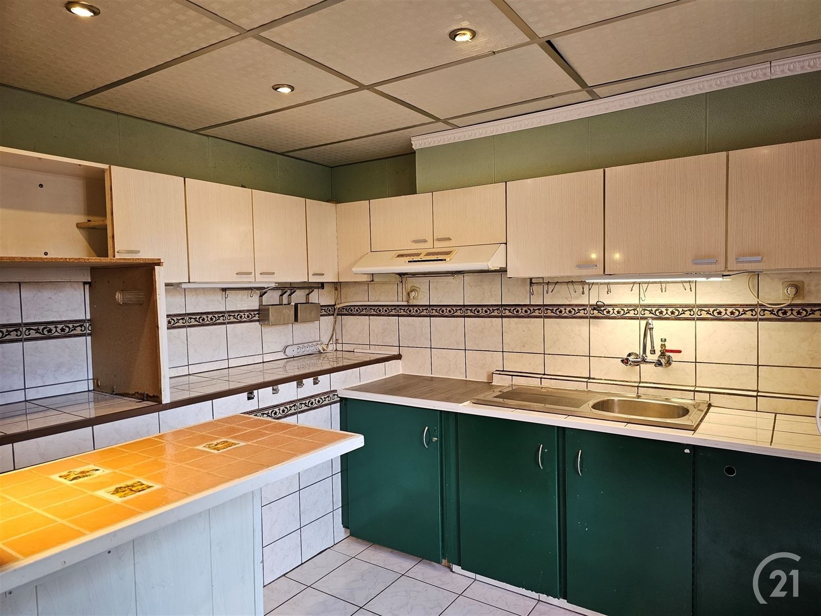 Centraal gelegen woning met 4 slaapkamers en tuin foto 4