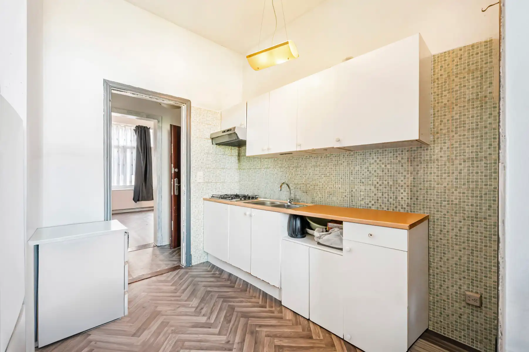 Verhuurde opbrengsteigendom met 4 appartementen foto 13