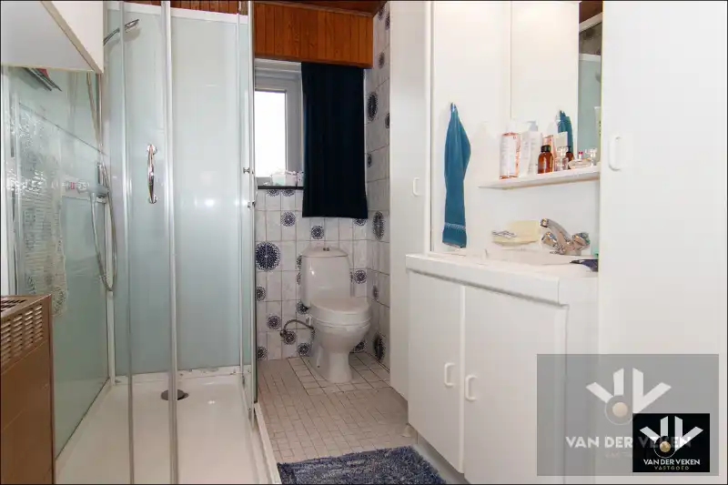 Ruime en energiezuinige gezinswoning in rustige omgeving grenzend aan natuurgebied De Platwijers! foto 14