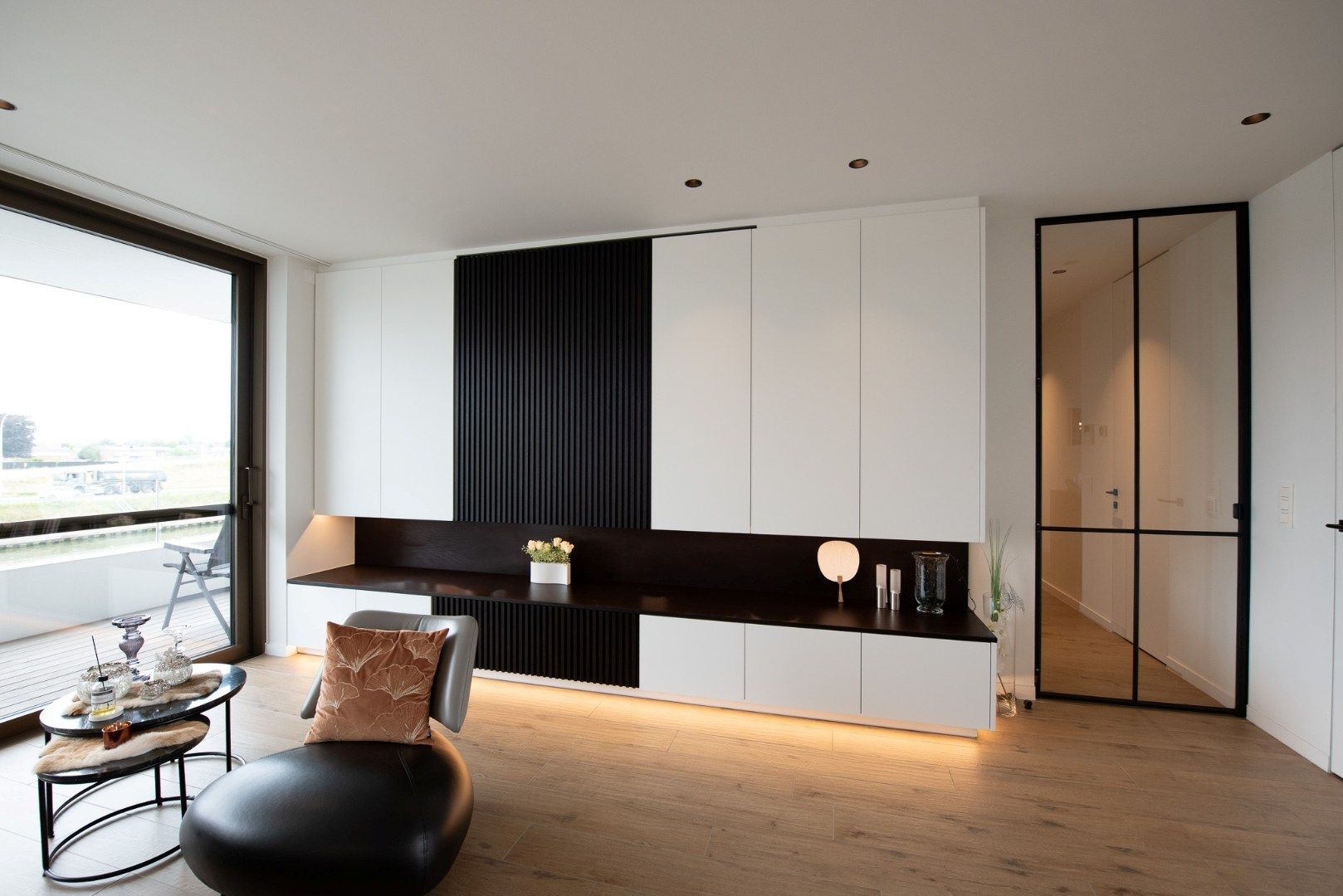 Luxueus appartement nabij de markt van Deinze. foto 4