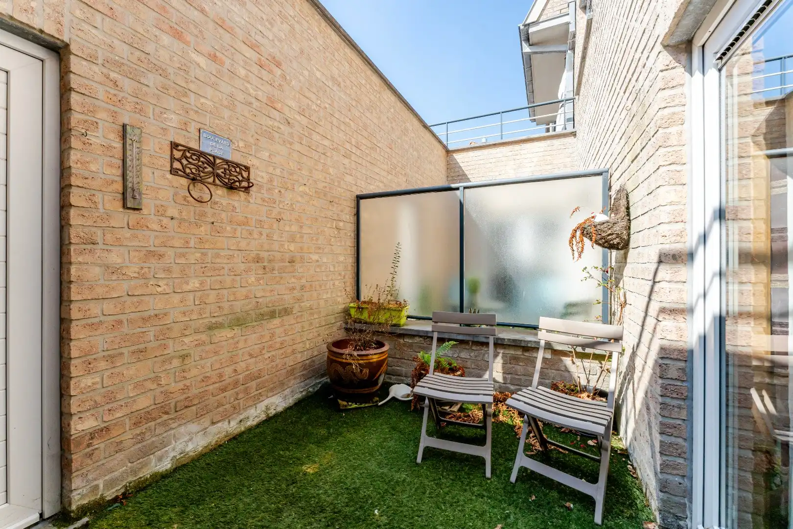 Ruim gelijkvloersappartement – rustig gelegen foto 12