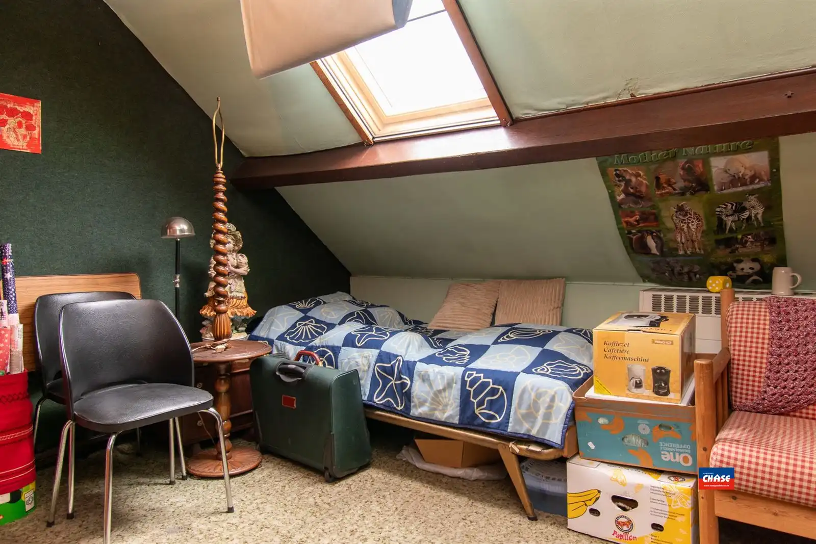Ruime woning met aparte garagebox foto 17