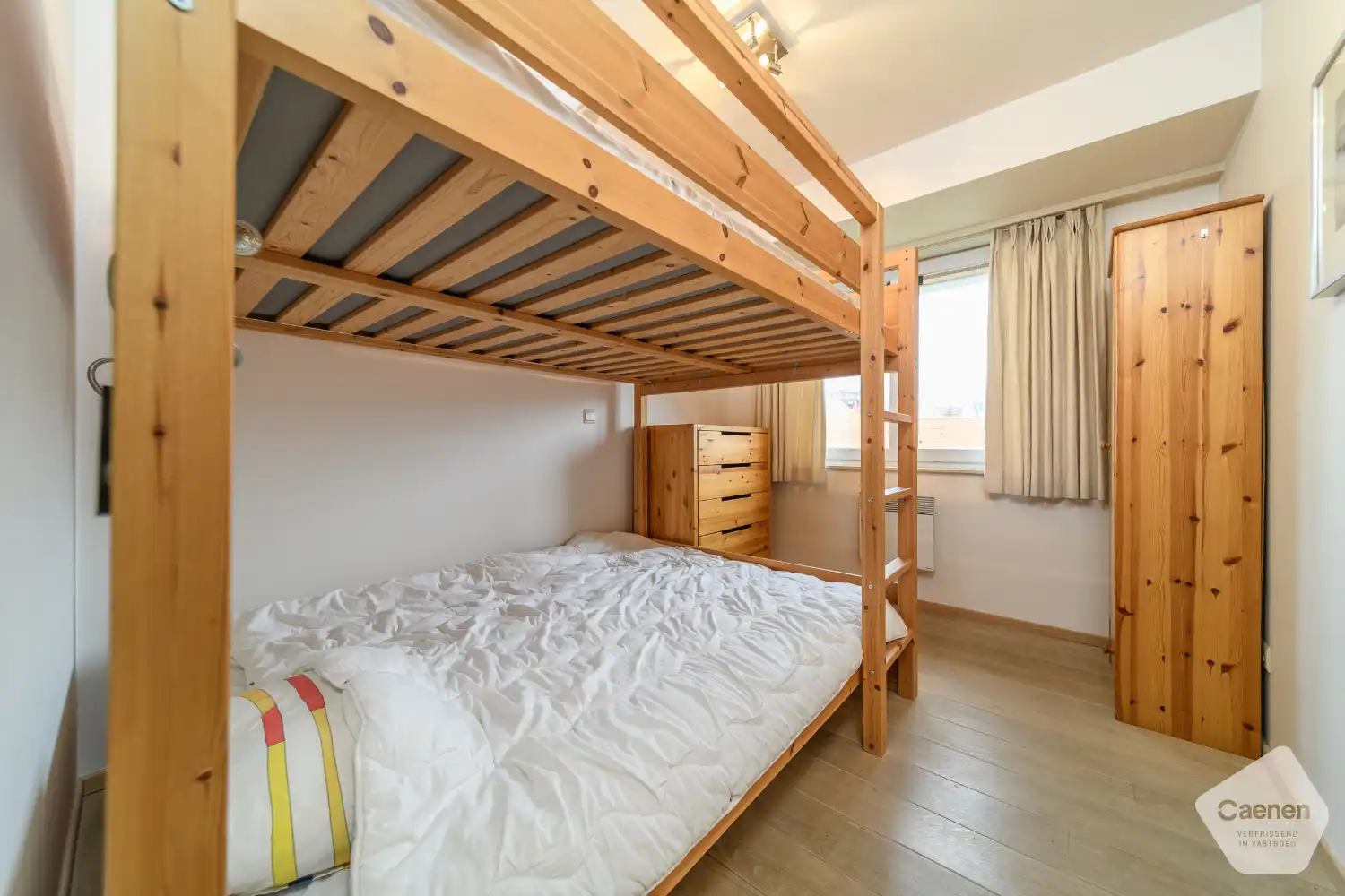 Prachtig ruim zongericht hoekappartement met 2 slaapkamers en zeezicht foto 13