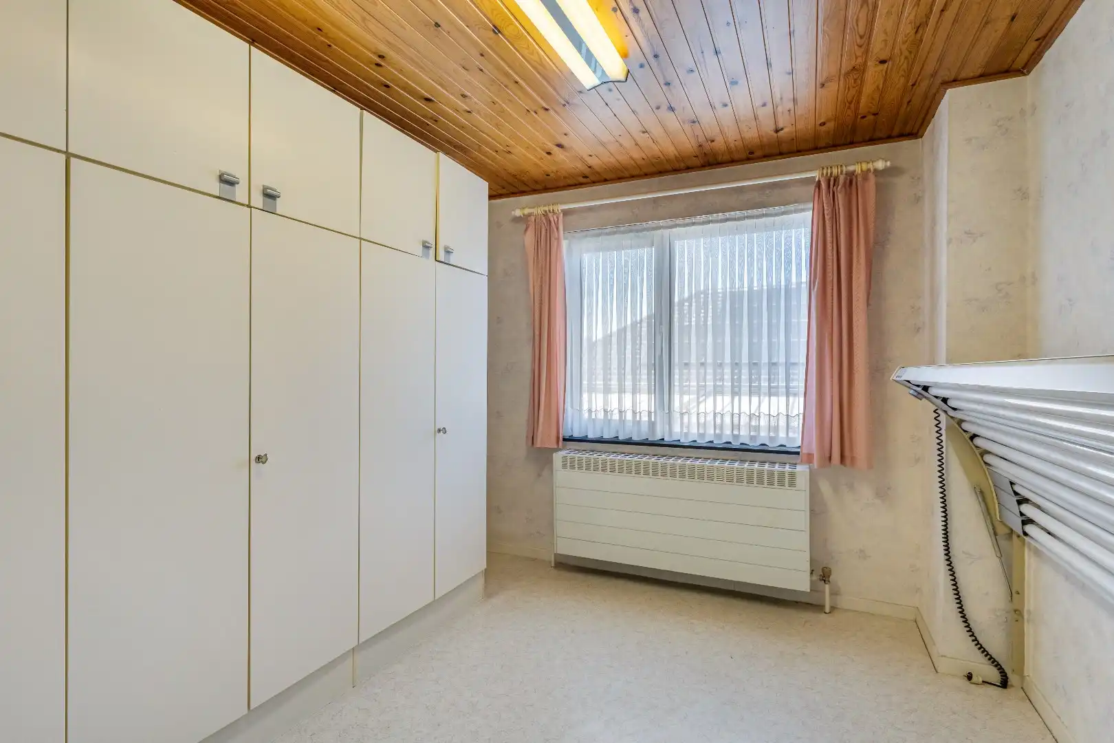 Vrijstaande woning met garage op gegeerde locatie te Kermt, 6a87ca foto 14