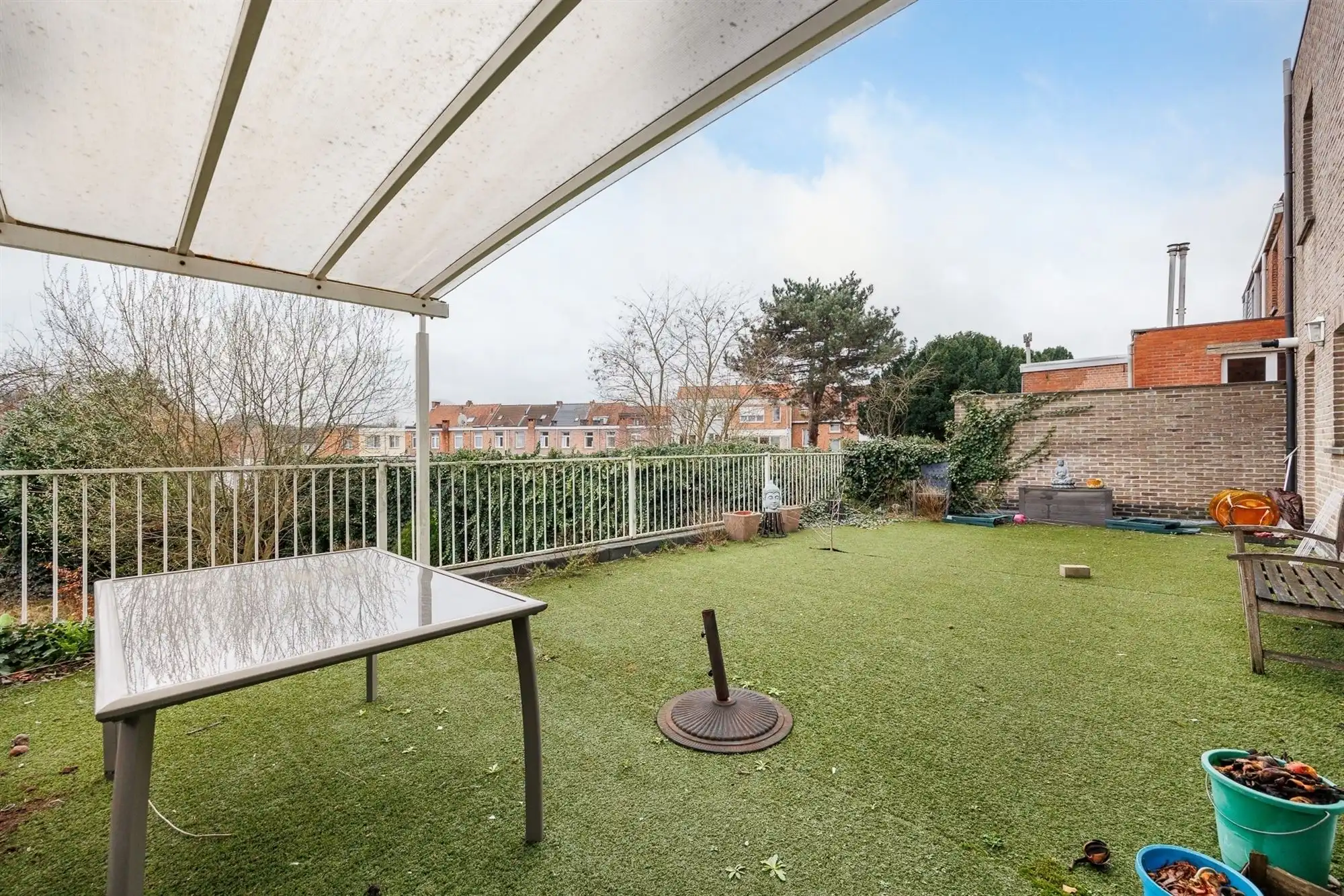 Commercieel handelspand en duplex met Z-tuin en terras foto 19