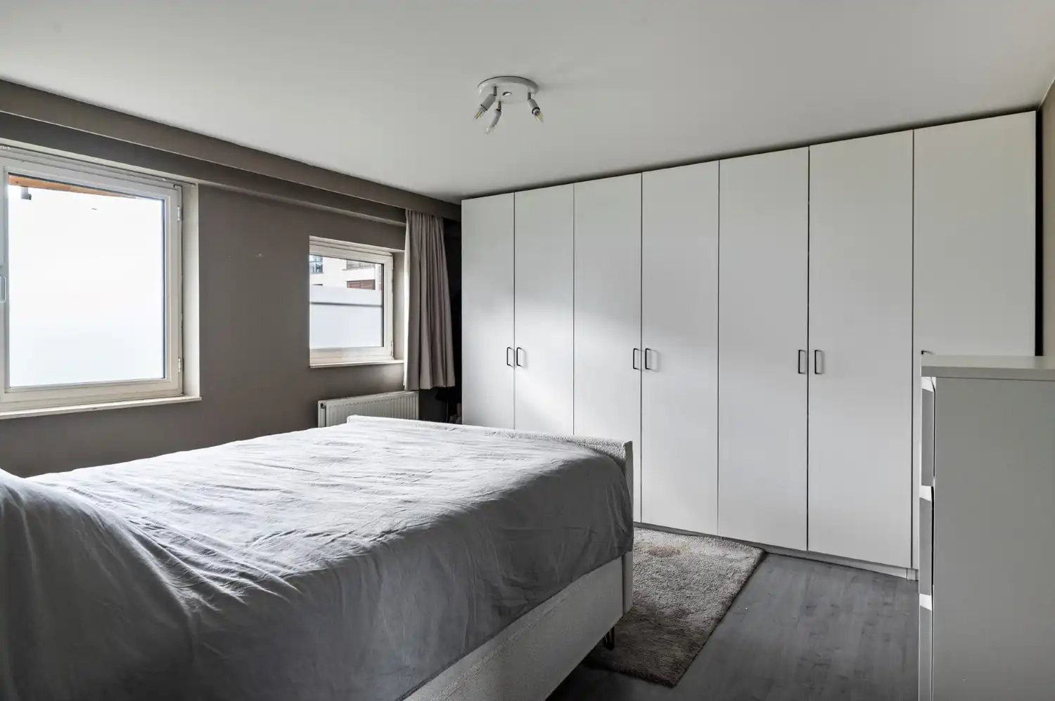 GELIJKLVOERS APP. MET 2 SLK EN TUIN! foto 11