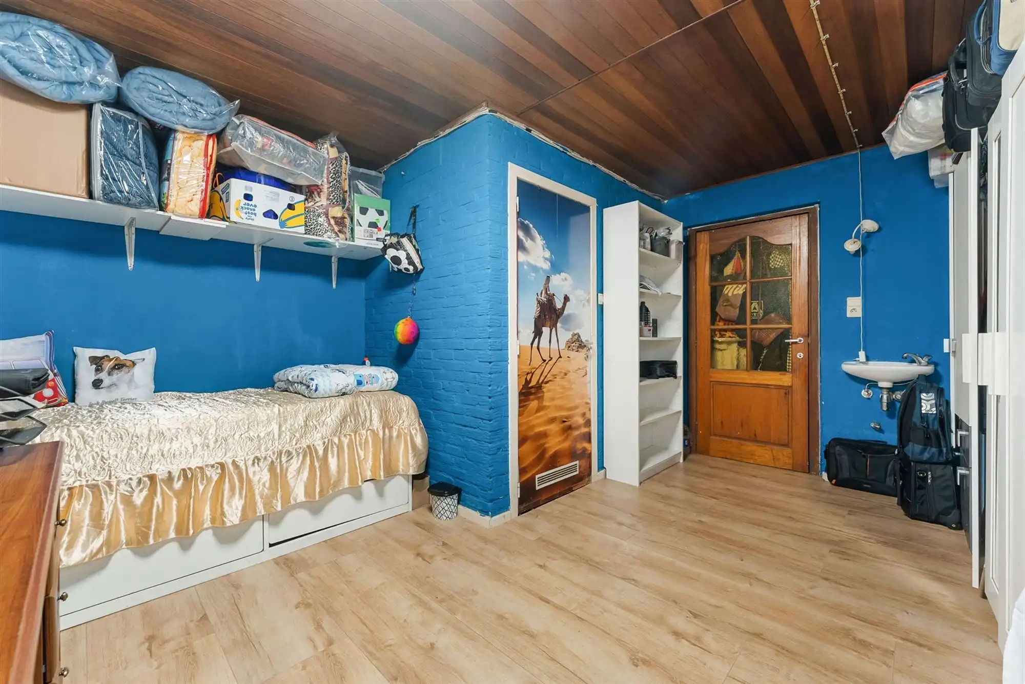 TE RENOVEREN WONING MET BOVENLIGGEND APPARTEMENT GELEGEN TE HEPPEN foto 6