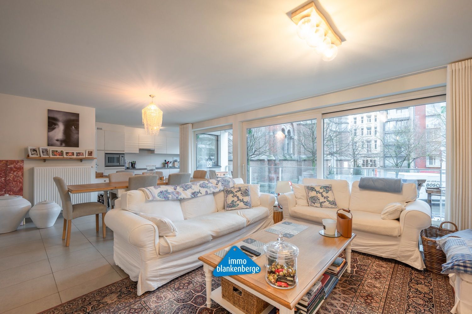 Lichtrijk Nieuwbouwappartement met 2 Slaapkamers in het Centrum van Blankenberge foto 3