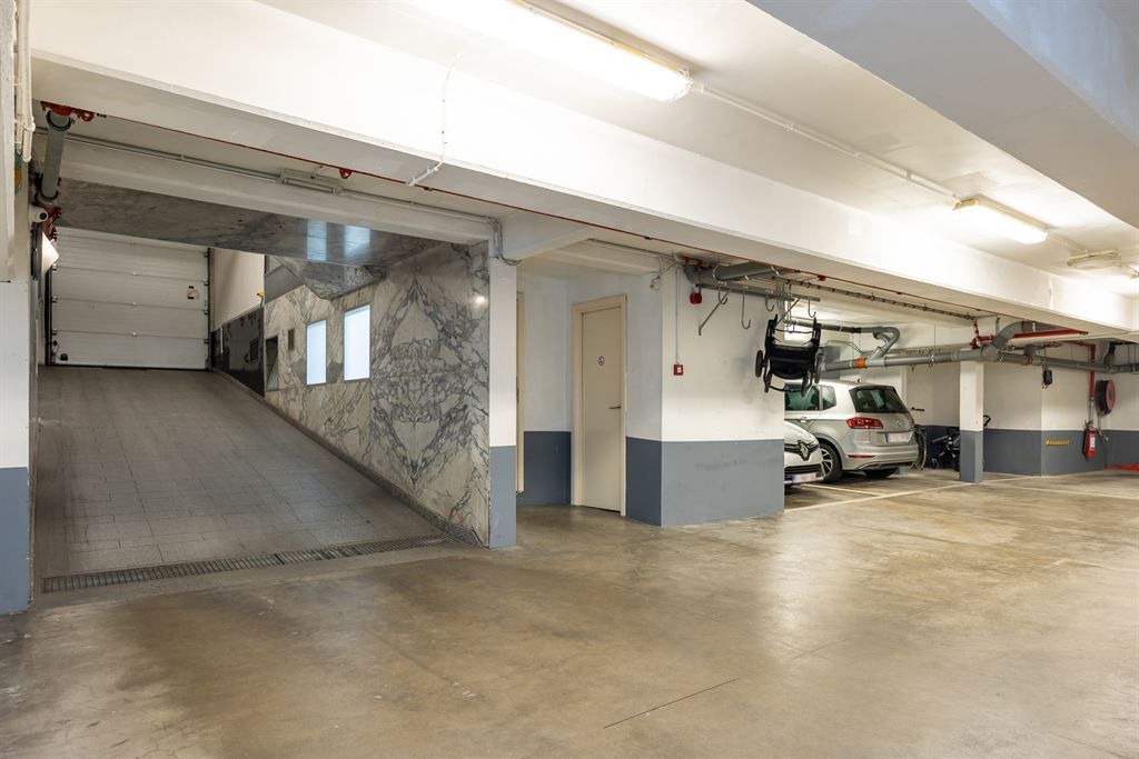 Duplex appartement met groot terras en autostaanplaats foto 17