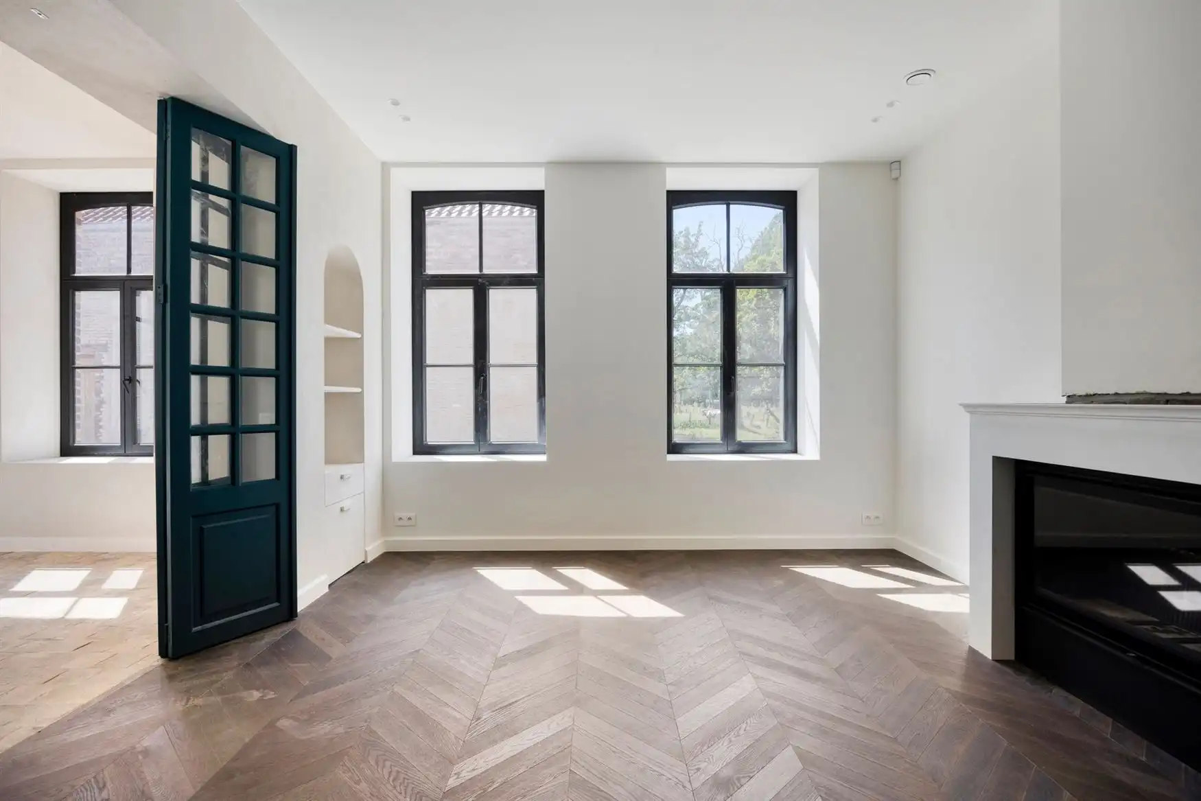 Uitzonderlijke woning op een unieke historische locatie foto 11