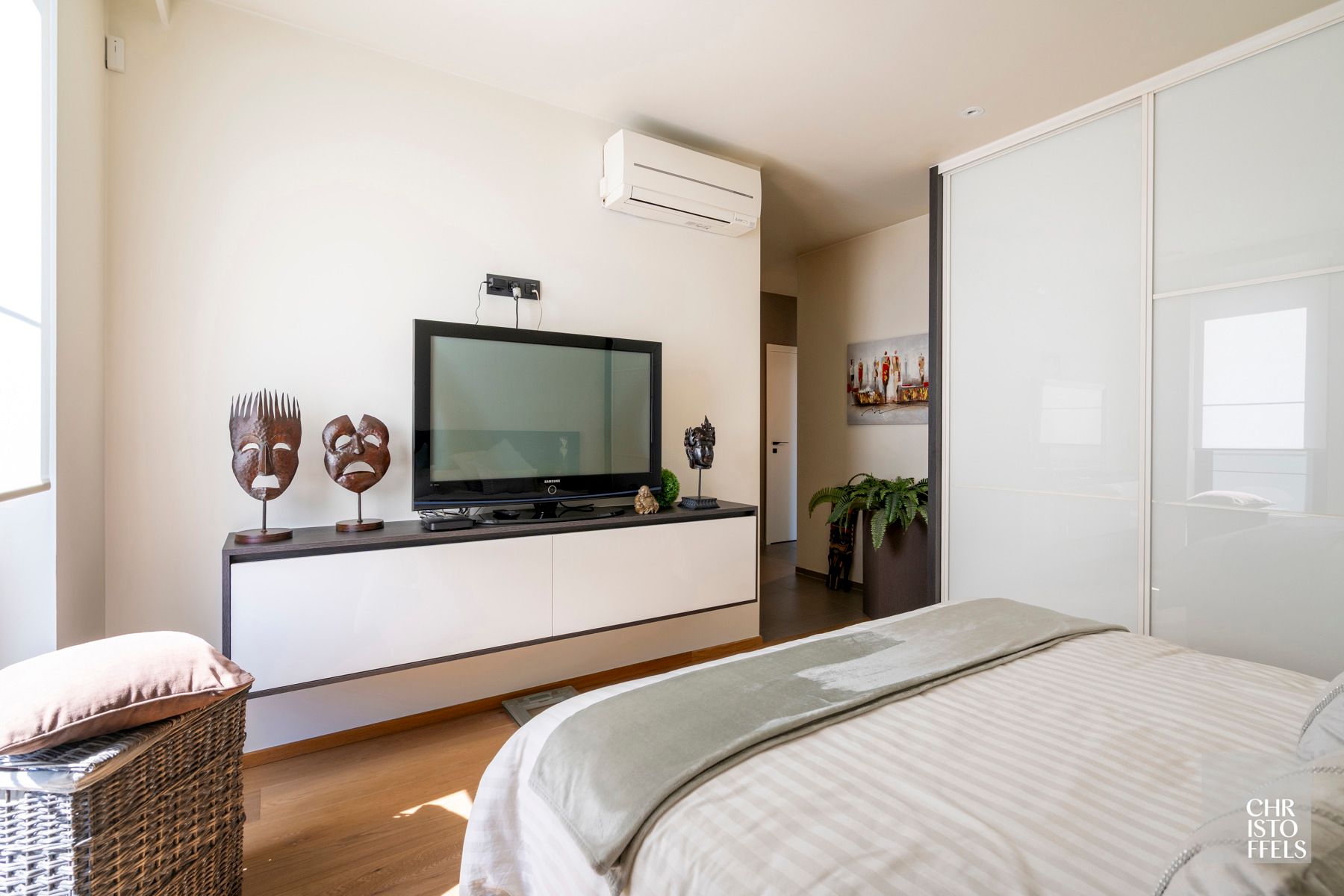 Multifunctioneel gebouw met 2 wooneenheden, kantoor en showroom op een perceel van 2.074 m²! foto 34