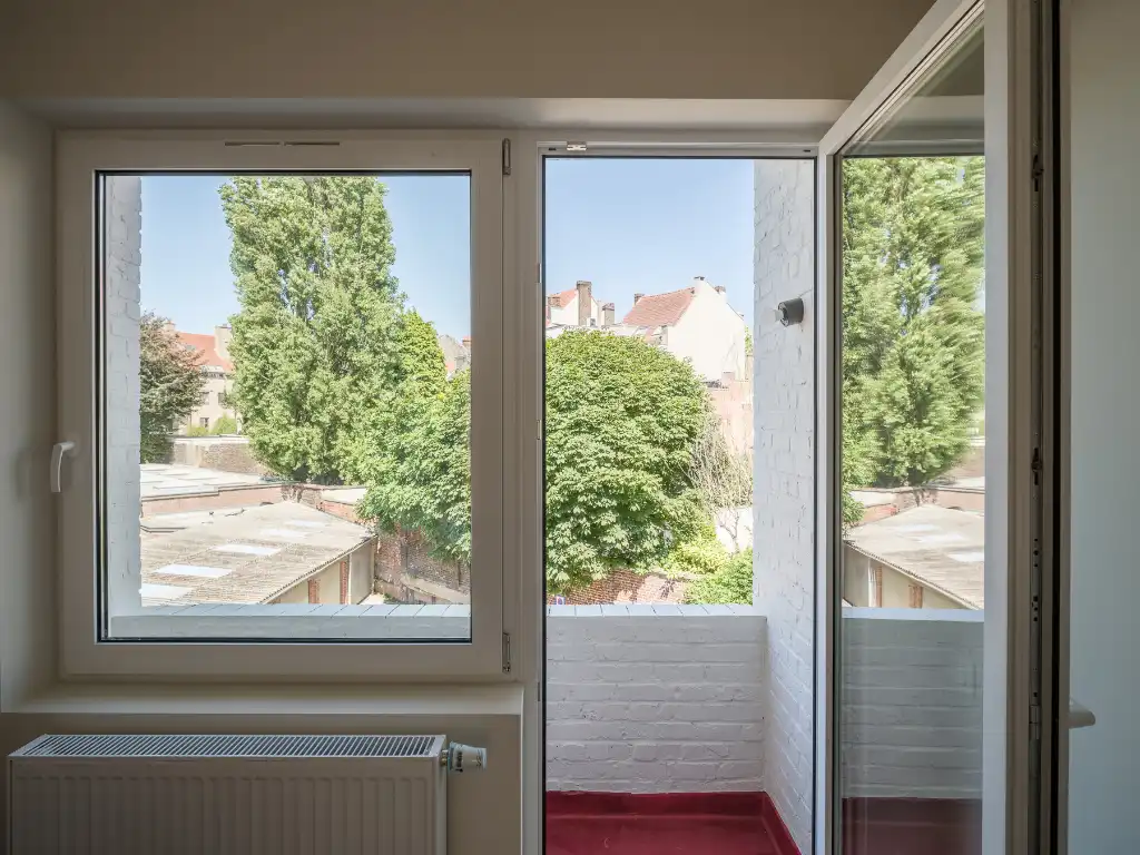 Stationsbuurt Gent-Sint-Pieters – gerenoveerd appartement met 2 slaapkamers en EPC A-score foto 7