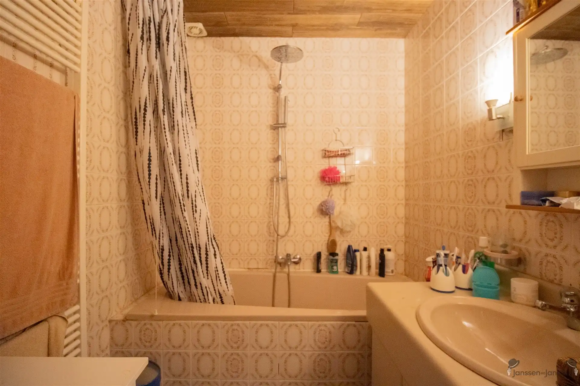 Rustig gelegen gelijkvloerse woning met 3 slaapkamers op 973 m² foto 10