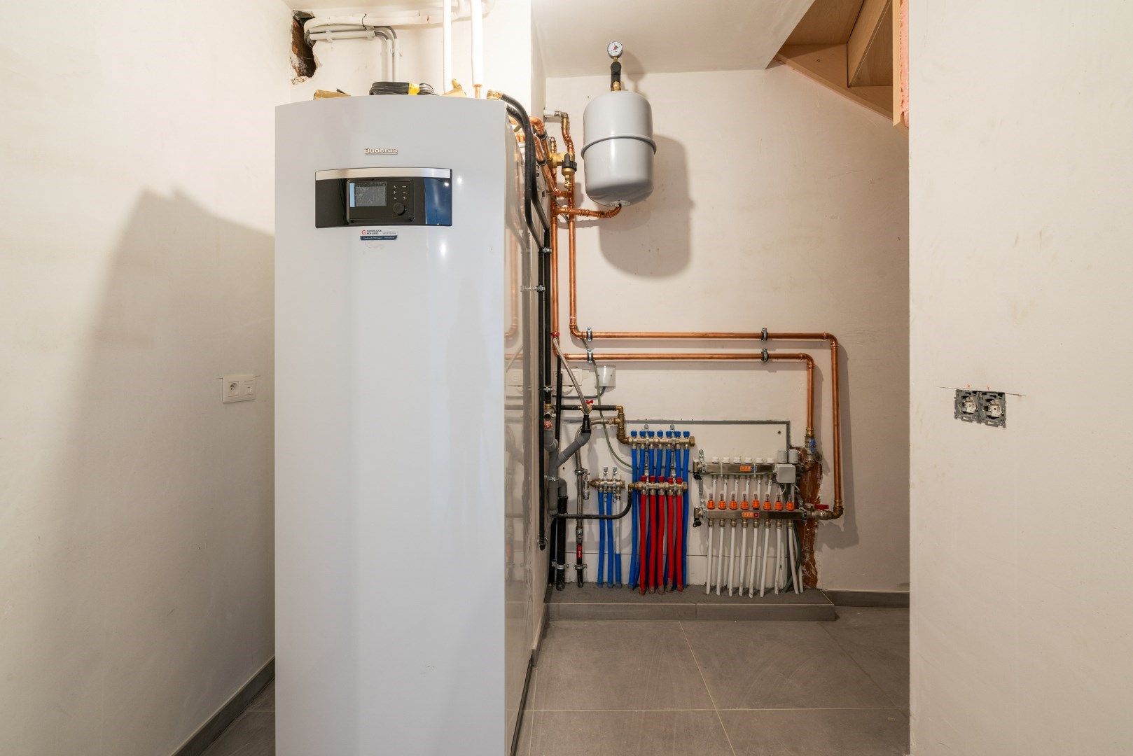 RUIM APPARTEMENT MET 3 SLAAPKAMERS foto 14