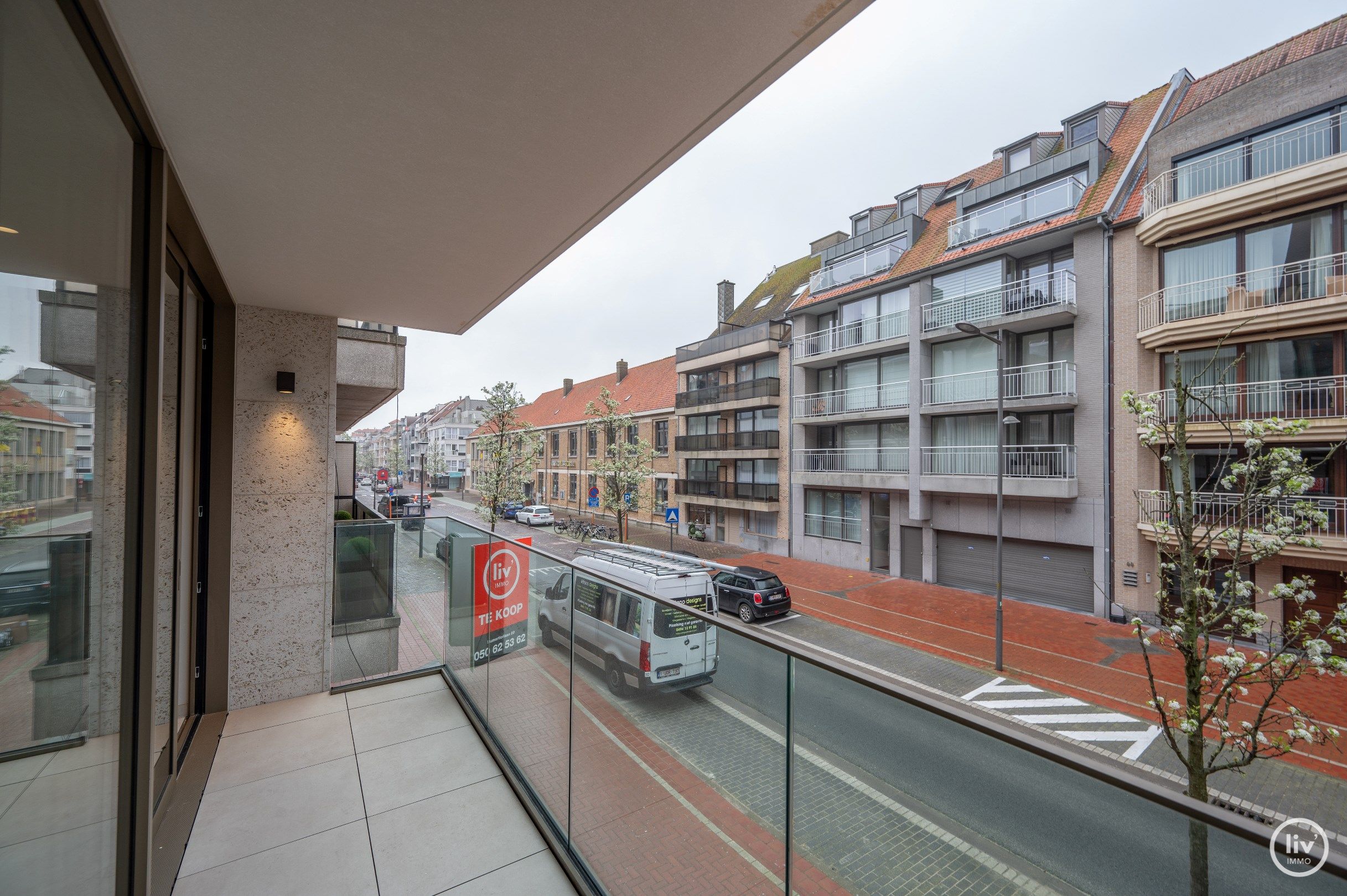 Uniek nieuwbouwappartement met 2 slaapkamers gelegen op een fantastische ligging in de Paul Parmentierlaan.  foto 17