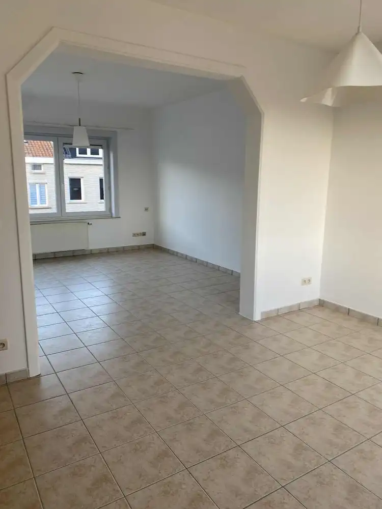 Duplex met 2 kamers foto {{pictureIndex}}