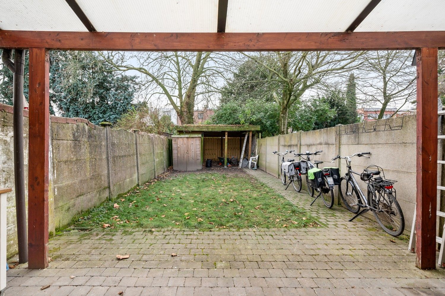 Leuke woning met 2 SLPKS en tuin te Deurne! foto 14