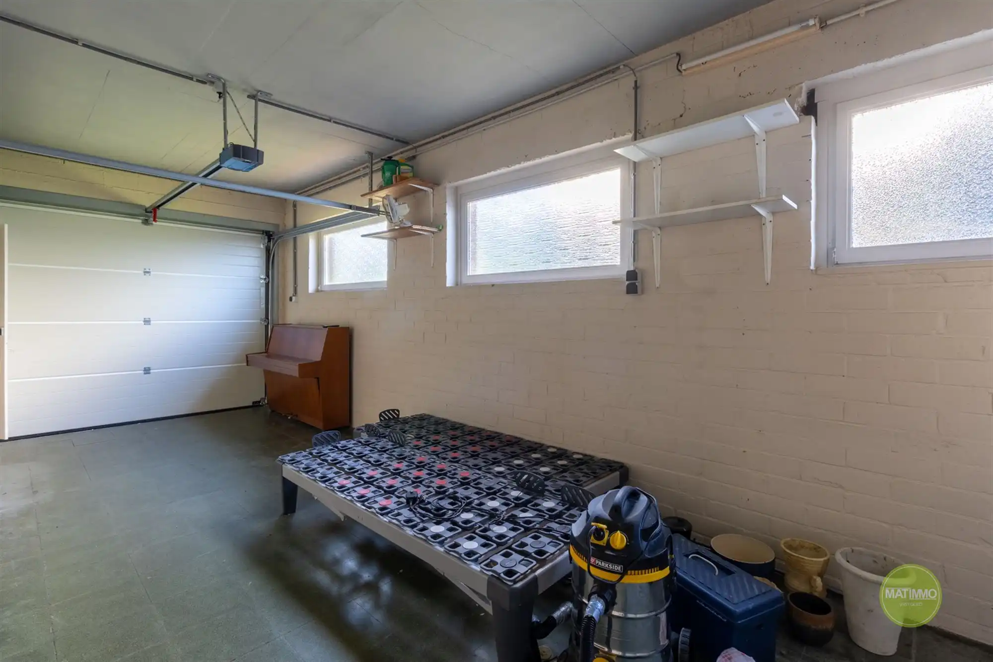 Ruime gezinswoning met 4 slaapkamers in Mol foto 20