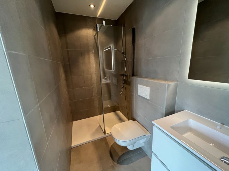 1 SLAAPKAMER APPARTEMENT MET TERRAS, GARAGE EN AUTOSTPL foto 21