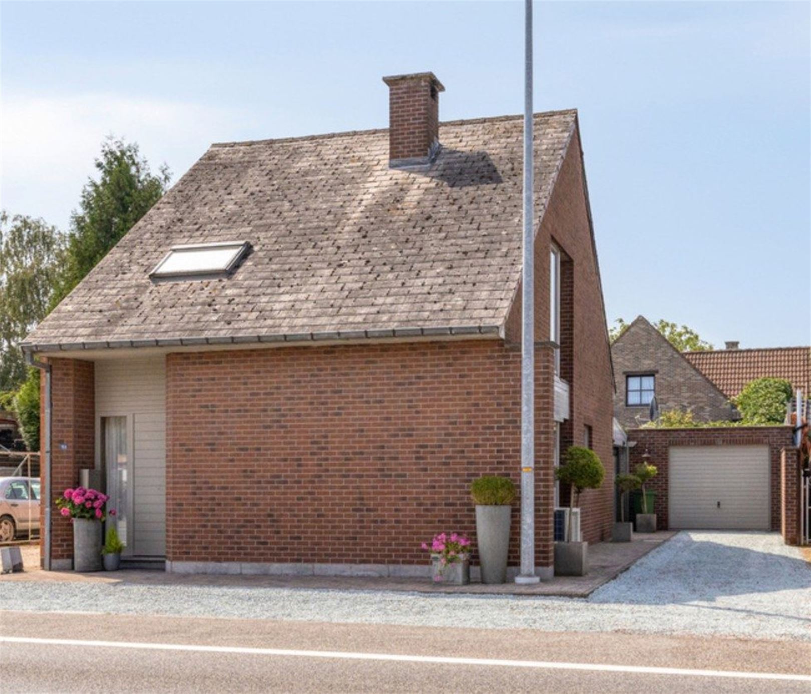 ()=>{if(producerUpdateValueVersion(node),producerAccessed(node),node.value===ERRORED)throw node.error;return node.value} Steenweg 153 - 1745 MAZENZELE
