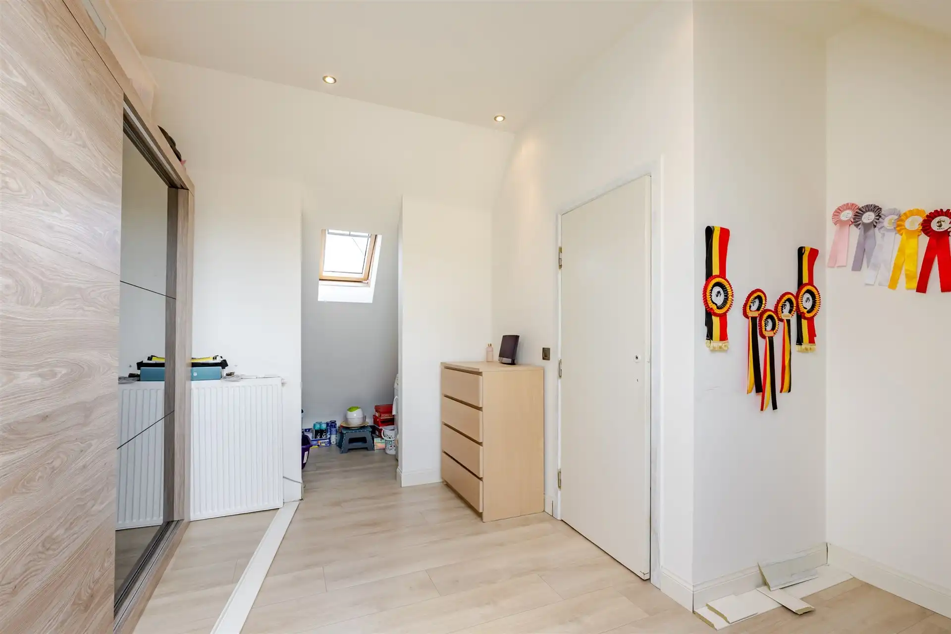 Instapklare halfopen woning met parking, Beveren - 2 slp foto 19