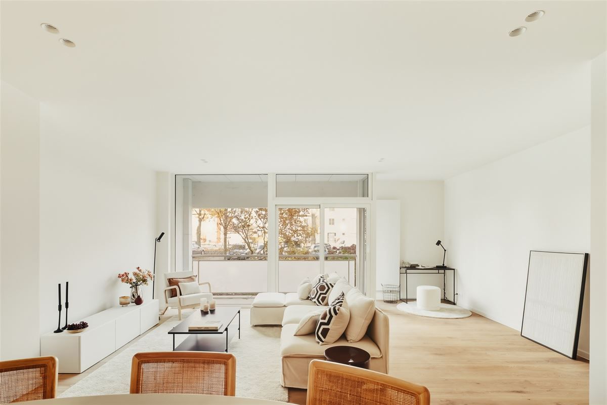 Luxueus gerenoveerd gelijkvloers appartement met 40m² terras foto 8