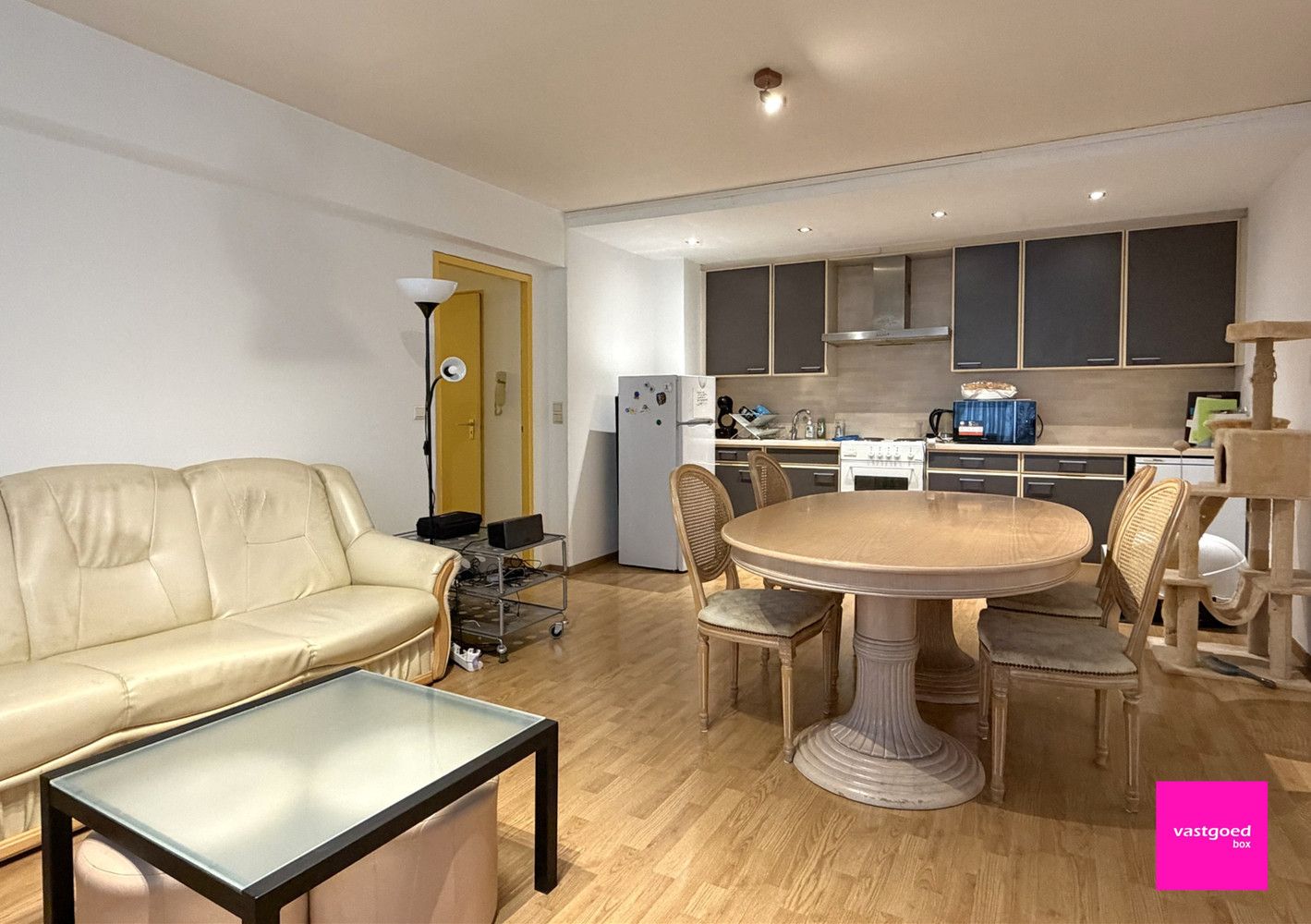 Welgelegen appartement met 3 slaapkamers,  te Oostende foto 6