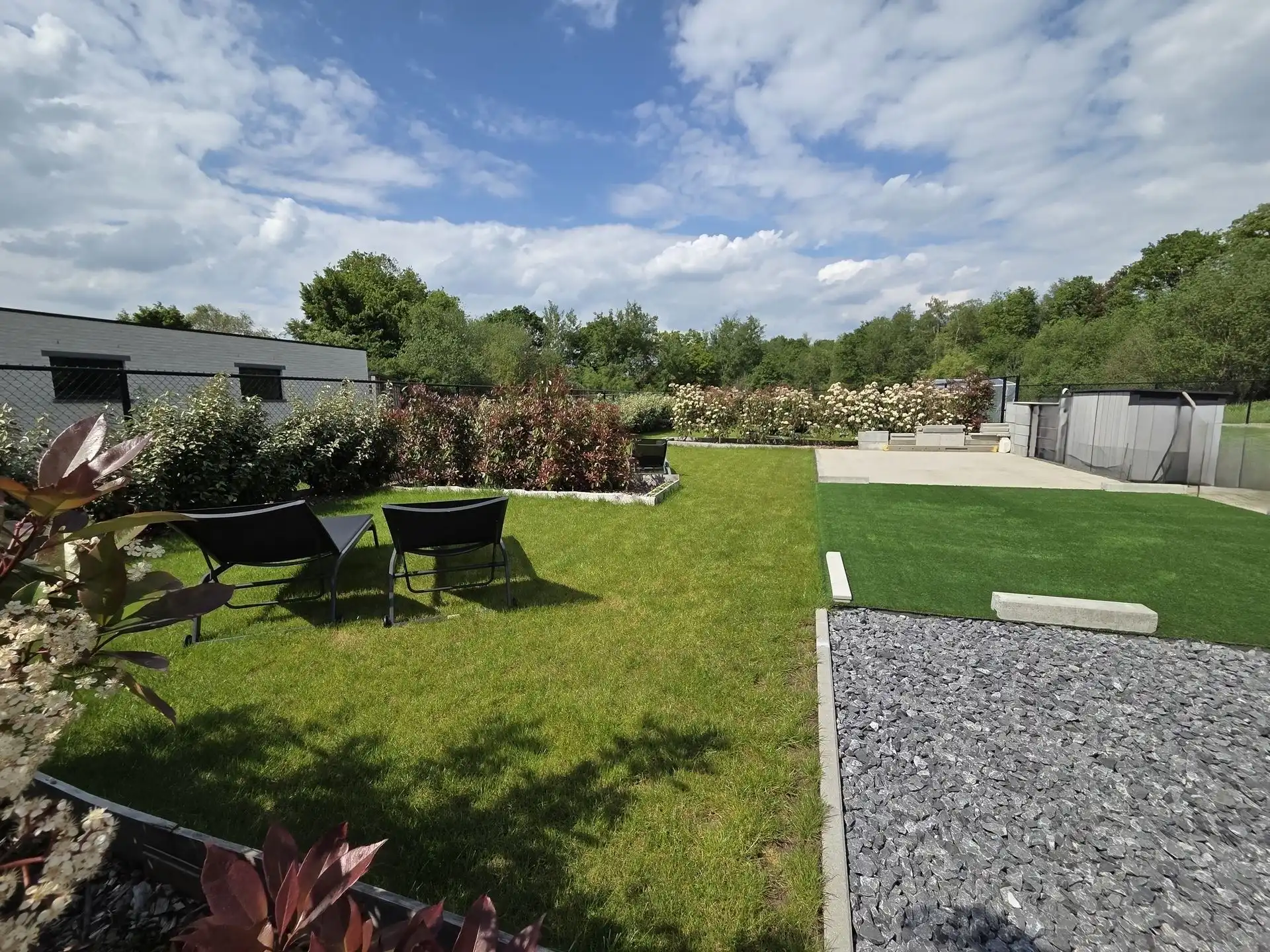 Prachtige nieuwbouw BEN-woning met 5 slpk, 3 badkm en verzorgde tuin. Uitermate rustig gelegen. foto 20