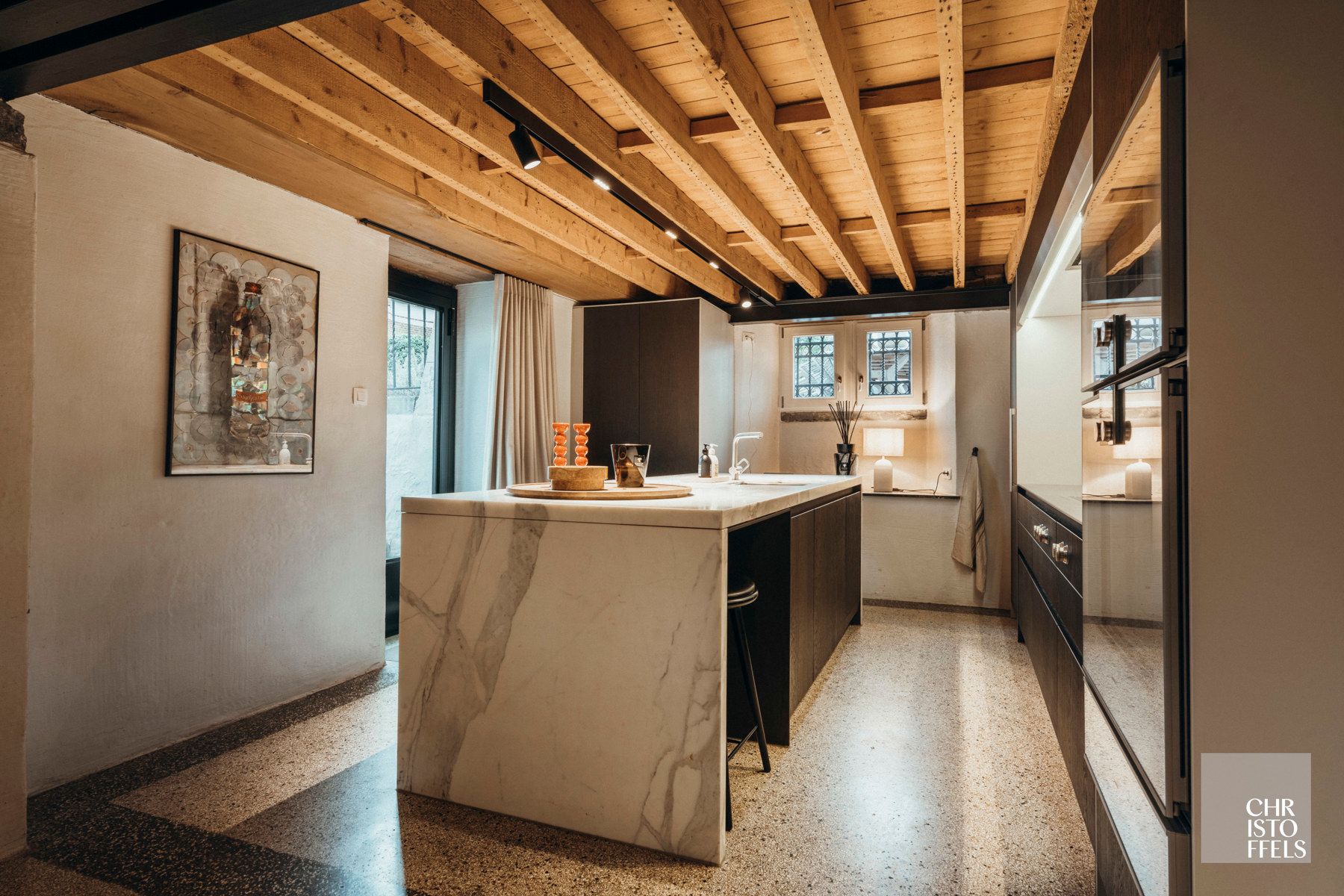 Herenhuis "villa Gielen" met parktuin van 2.277m², buitenzwembad en wellnessruimte!  foto 3
