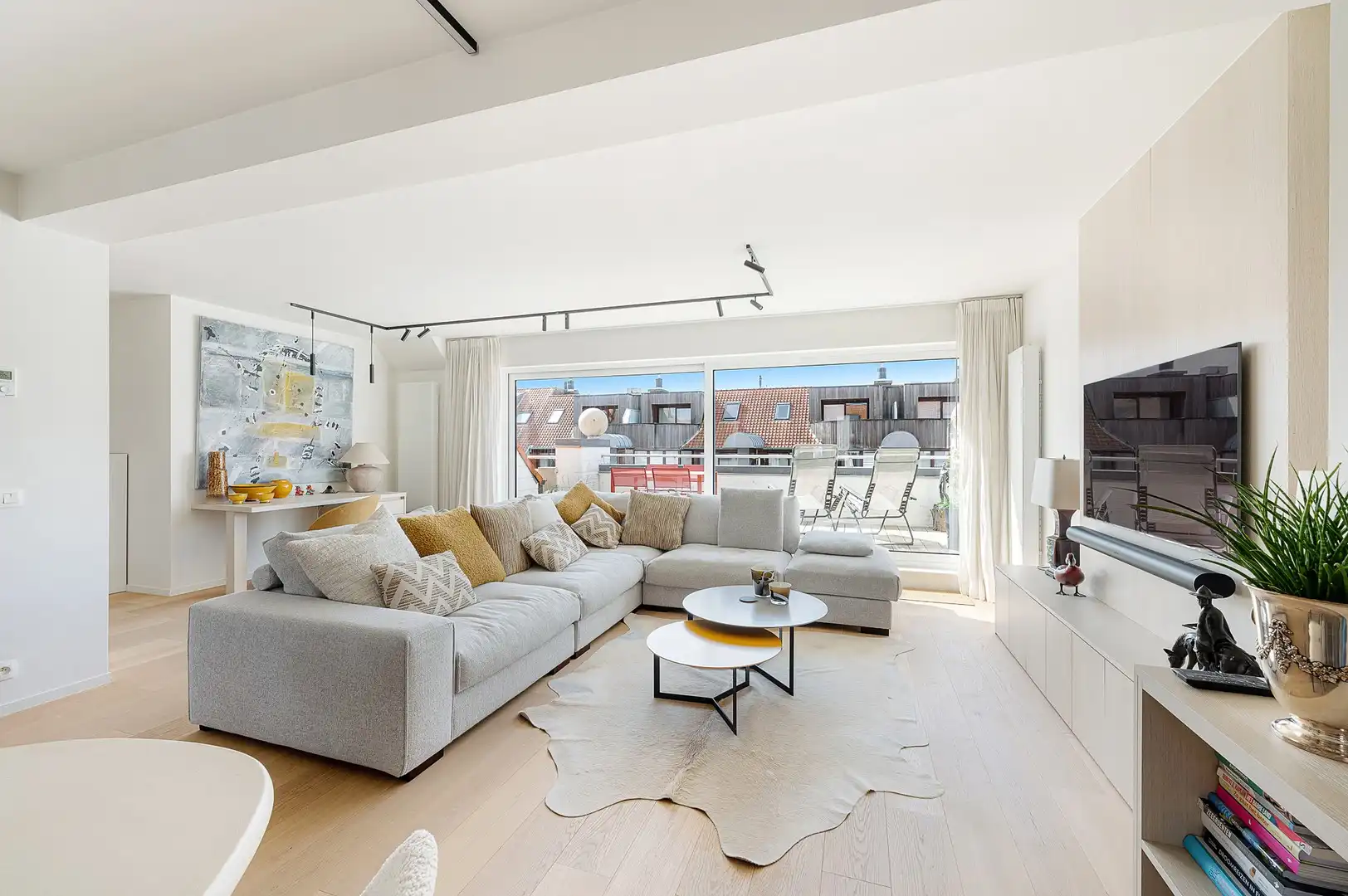 Instapklare duplex appartement met drie slaapkamers en een ruim zonneterras. foto 10