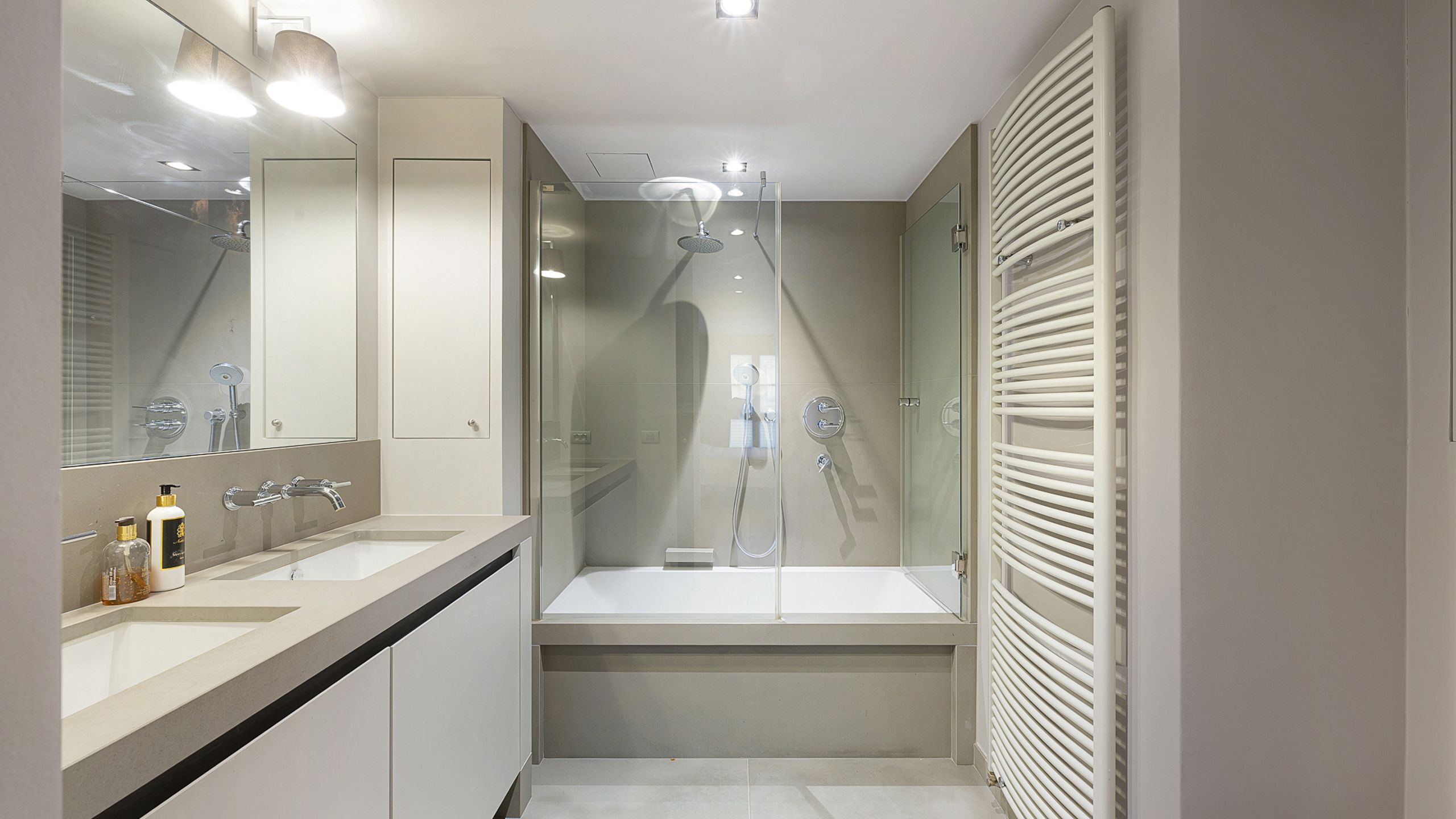 Luxueus appartement met panoramisch zicht – Res. Casa Lena foto 19