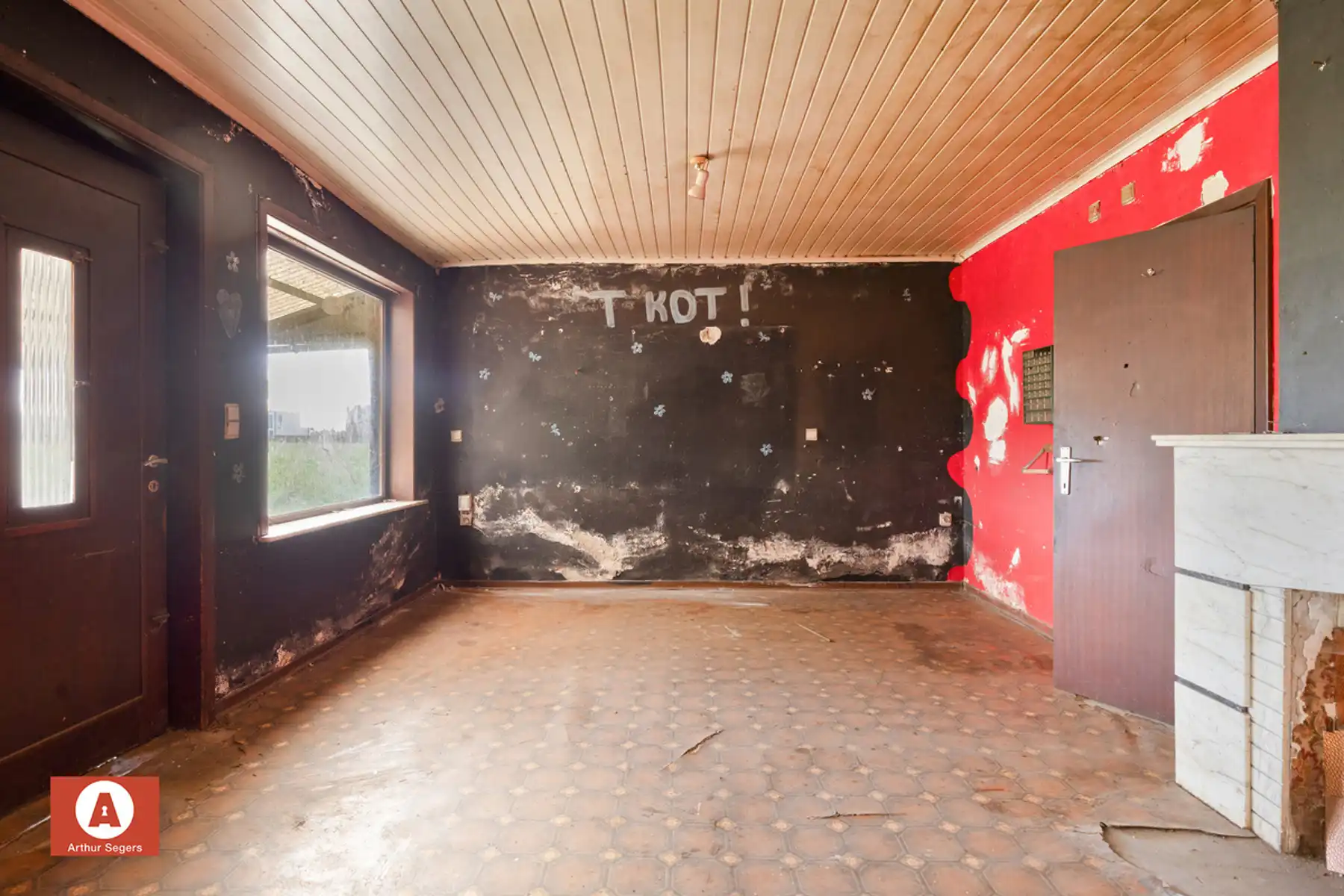 Landelijk gelegen renovatieproject op zuidgericht perceel foto 18