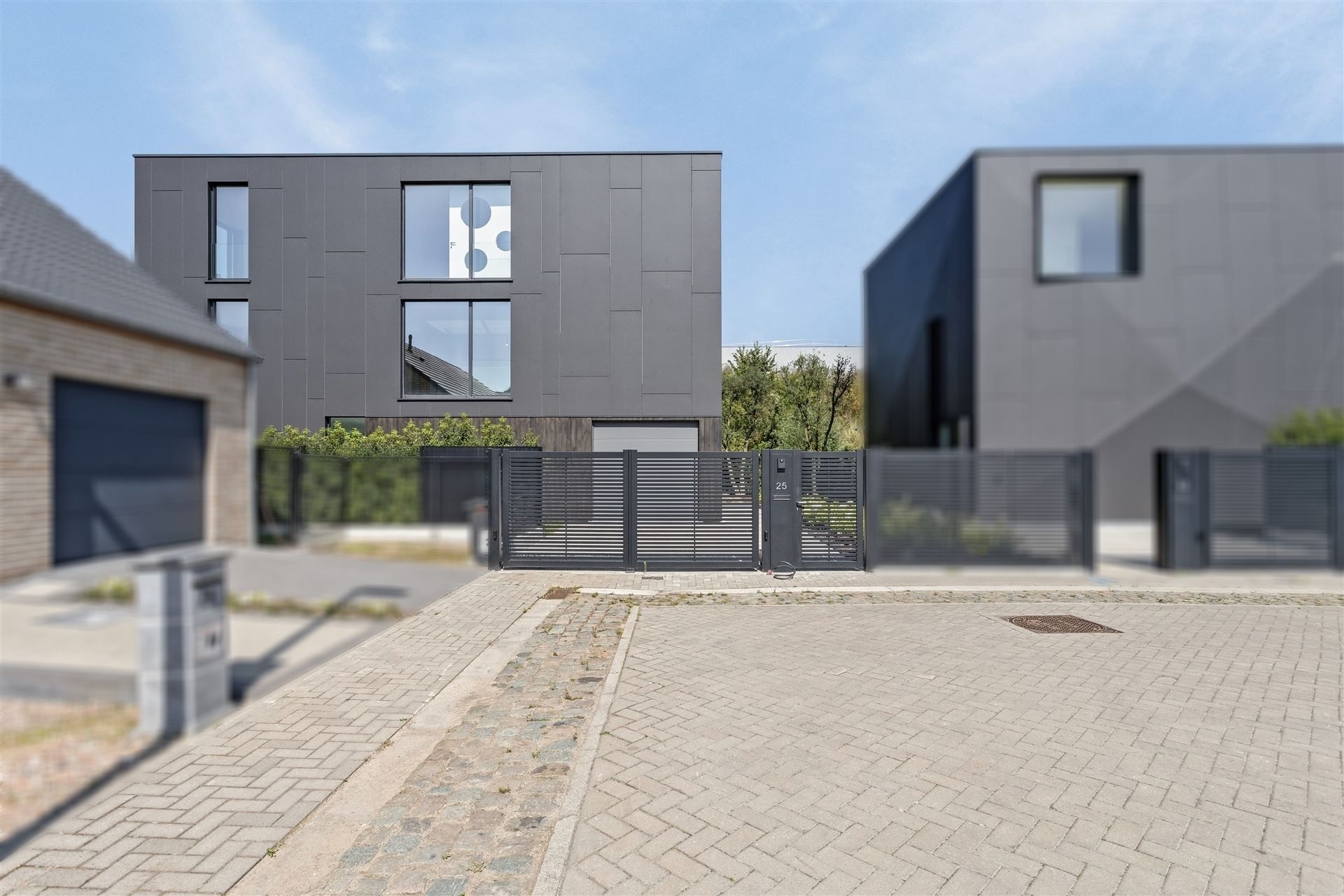 Exclusieve, riante nieuwbouw villa in een doodlopende straat foto 27