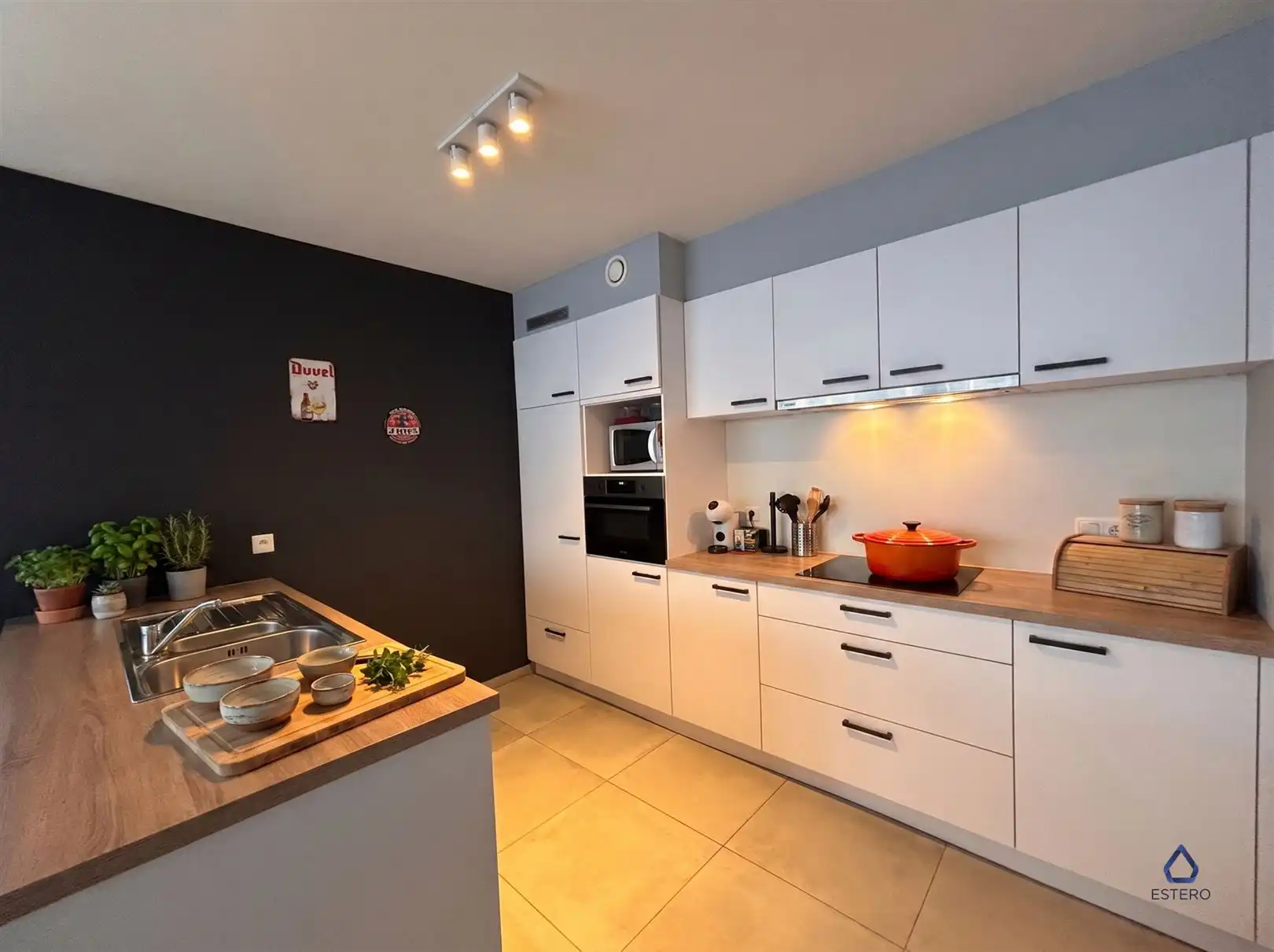 Moderne gezinswoning in een groene en rustige omgeving foto 5