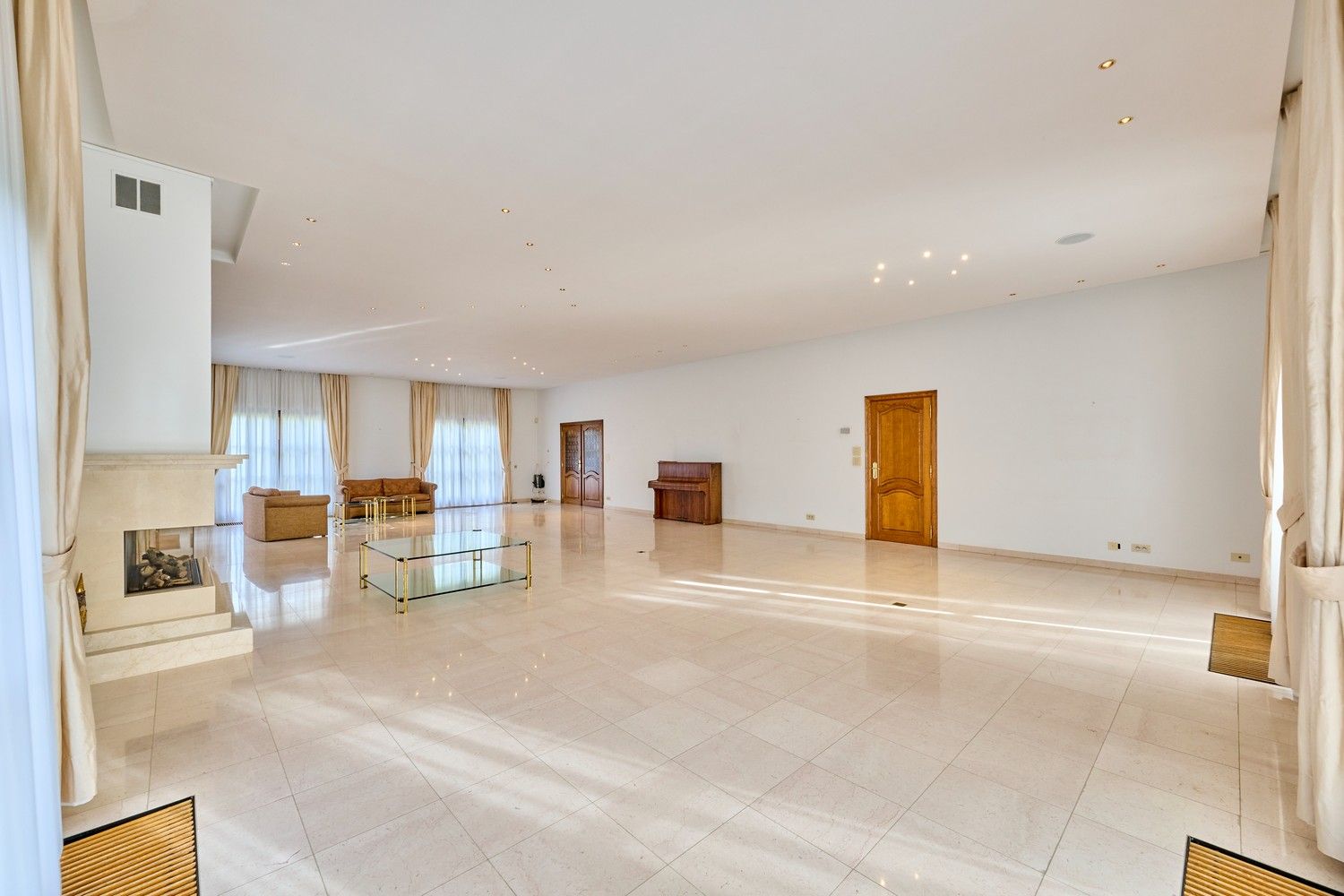 Exclusieve villa op toplocatie – een oase van rust en comfort nabij Maasmechelen en Genk foto 11