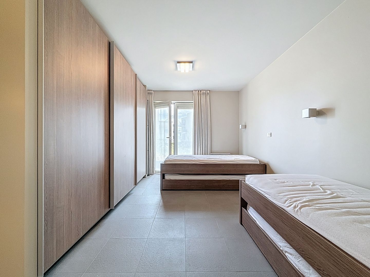 Instapklaar hoekappartement op toplocatie te Oostduinkerke (Sint-André) foto 10