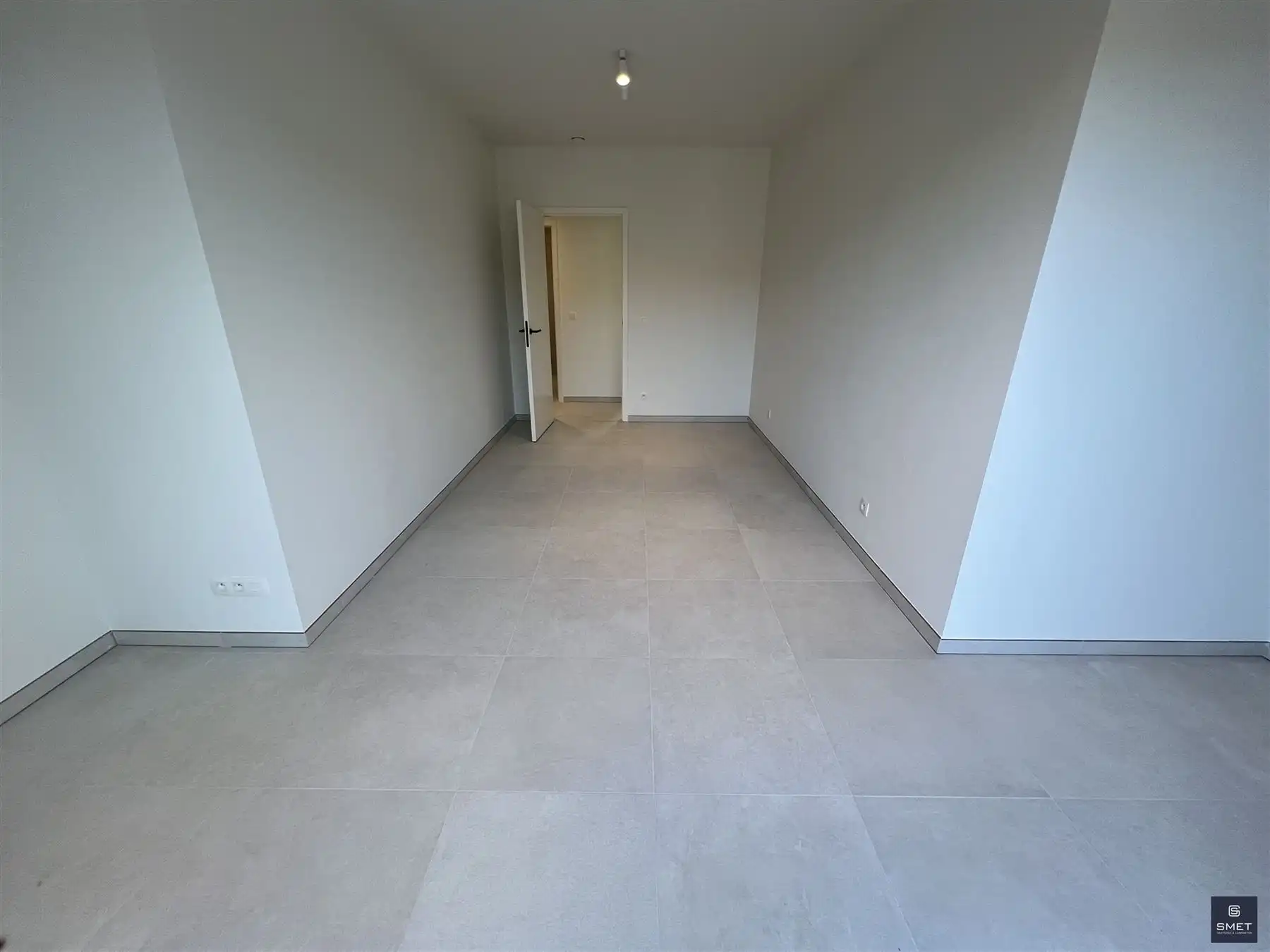 NIEUW APPT MET 2 SLPKS EN AUTOSTAANPL. foto 15