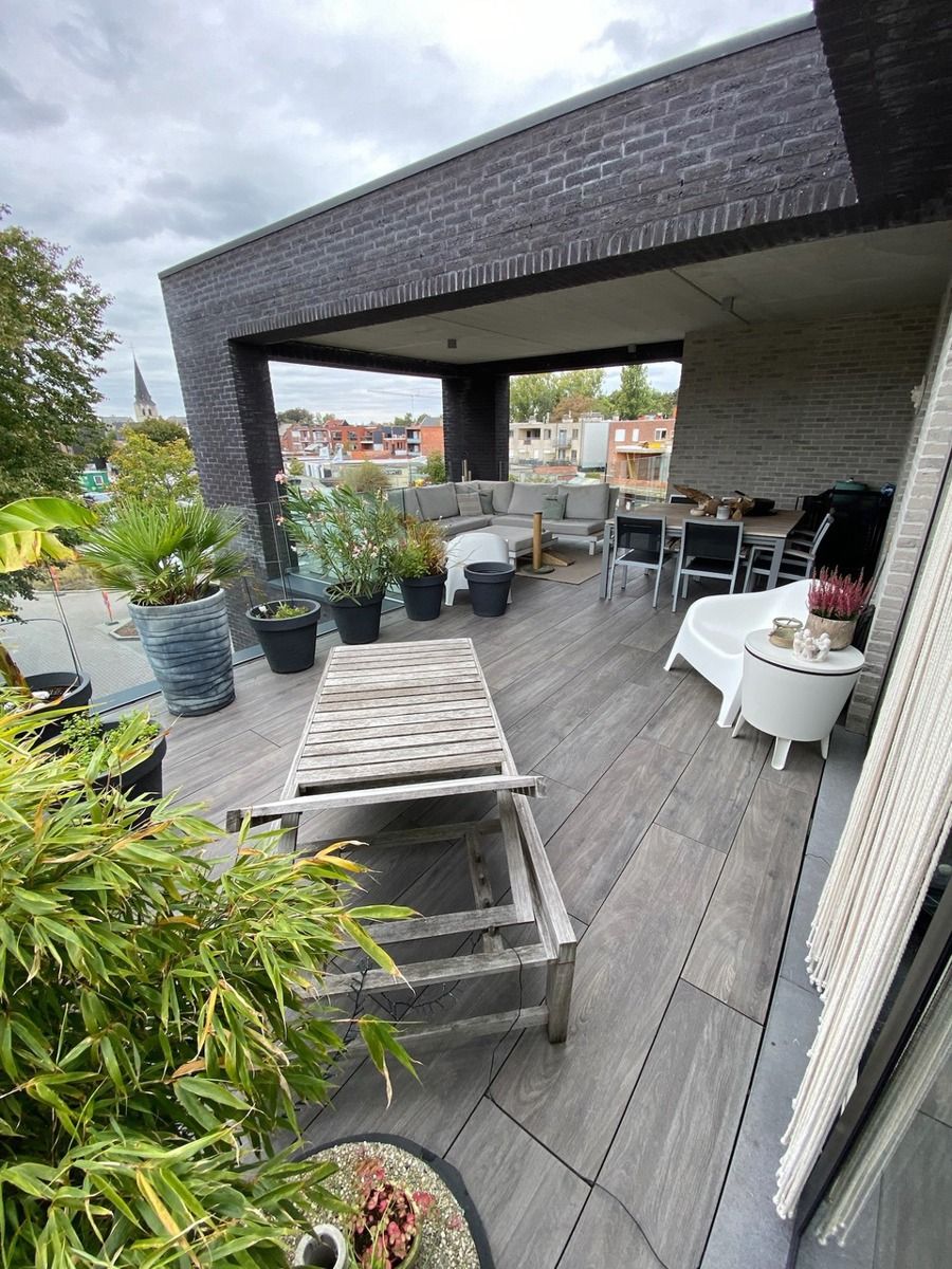 Luxueuze penthouse (136m²) met 2slpk en terras (70m²)  foto 7