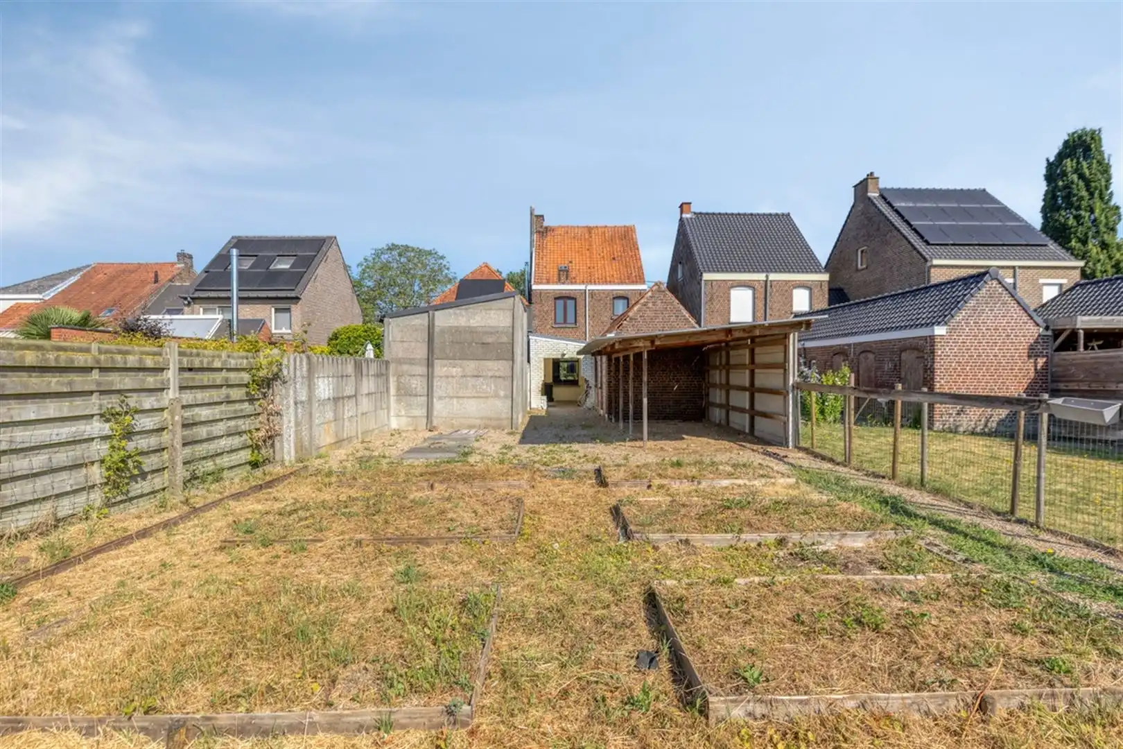 Verder af te werken woning in deelgemeent Welden foto 20