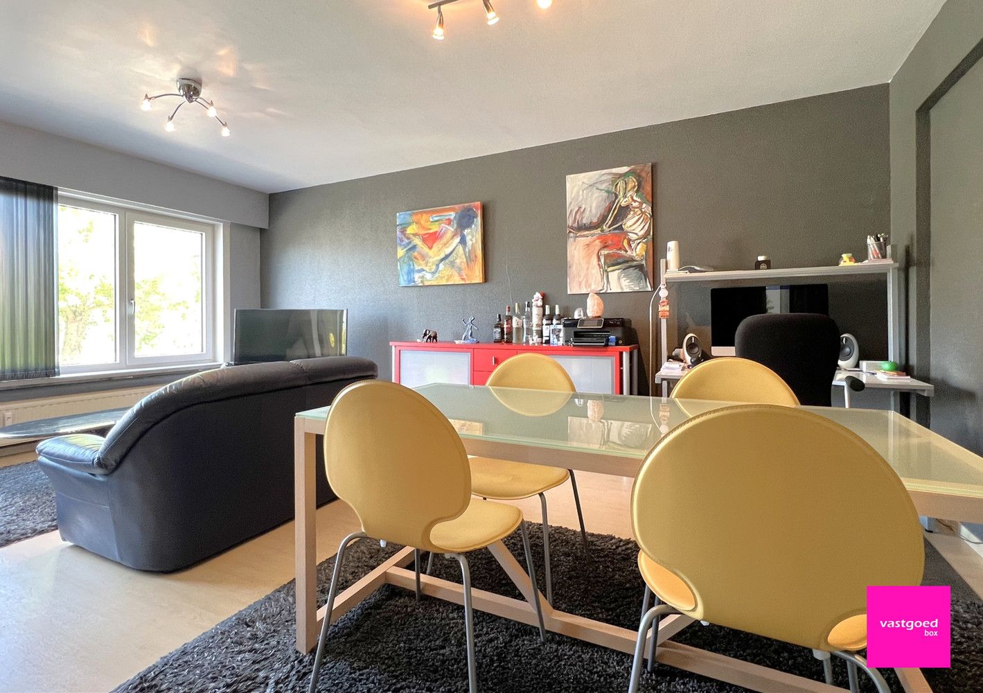 Verzorgd appartement met 2 slaapkamers en terras, Oostende foto 2
