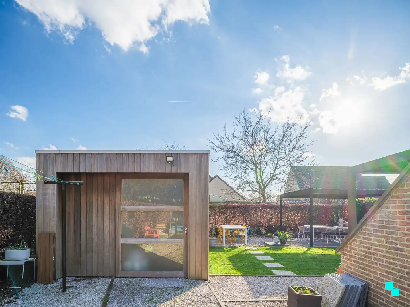 Villa met zonnige tuin en vier slaapkamers te Oostakker foto 32