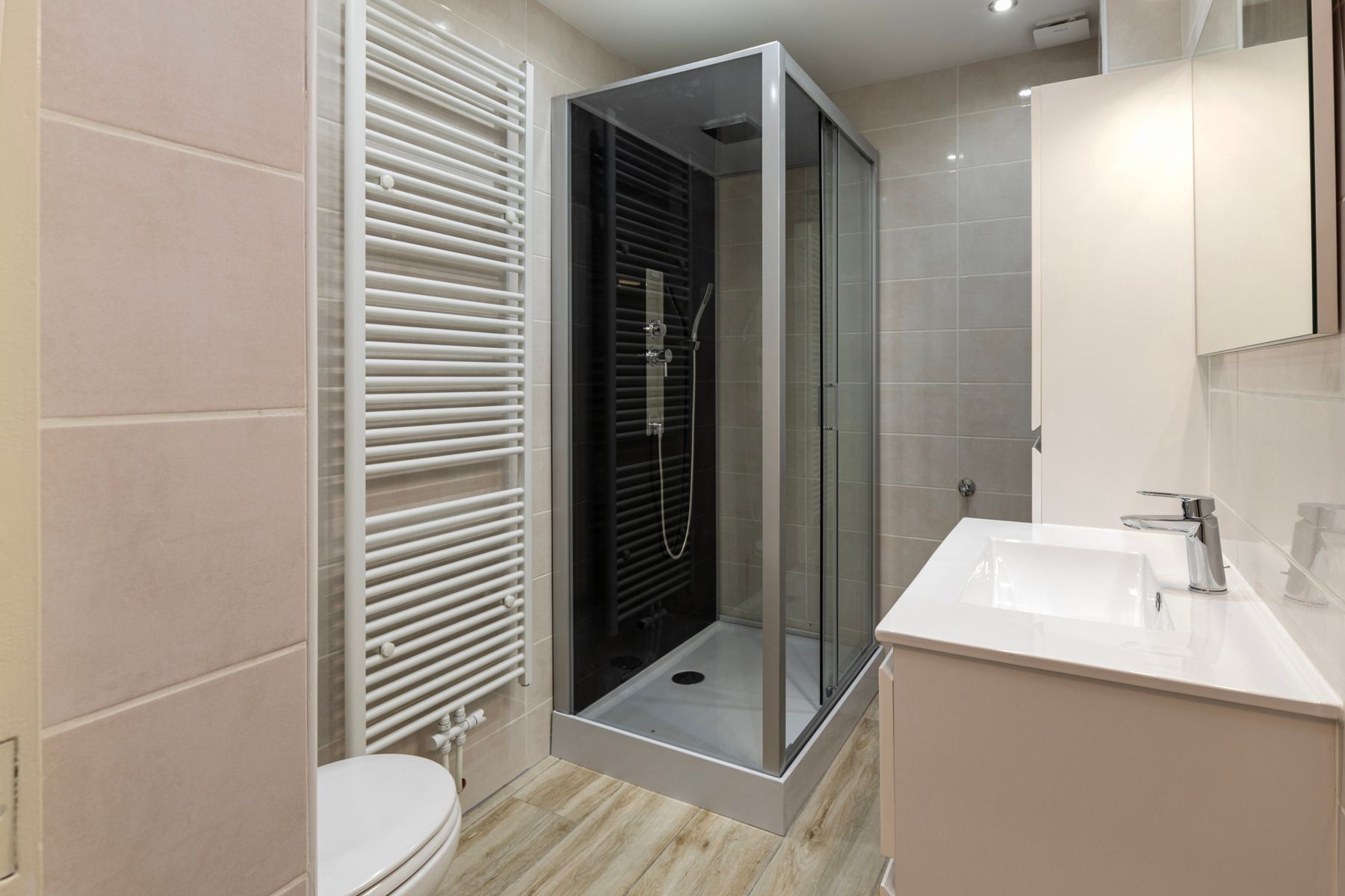 Totaal gerenoveerd 1 slpk appartement met goede EPC-score foto 7