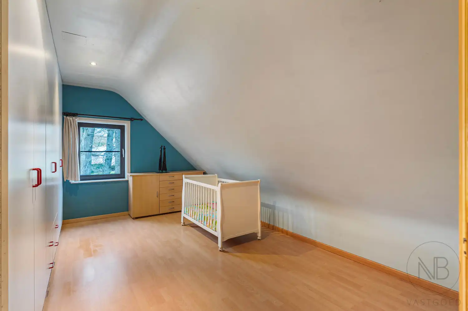 Ruime woning op zuidgericht perceel (17a54ca) in residentiële buurt te Bret (Genk)! foto 17