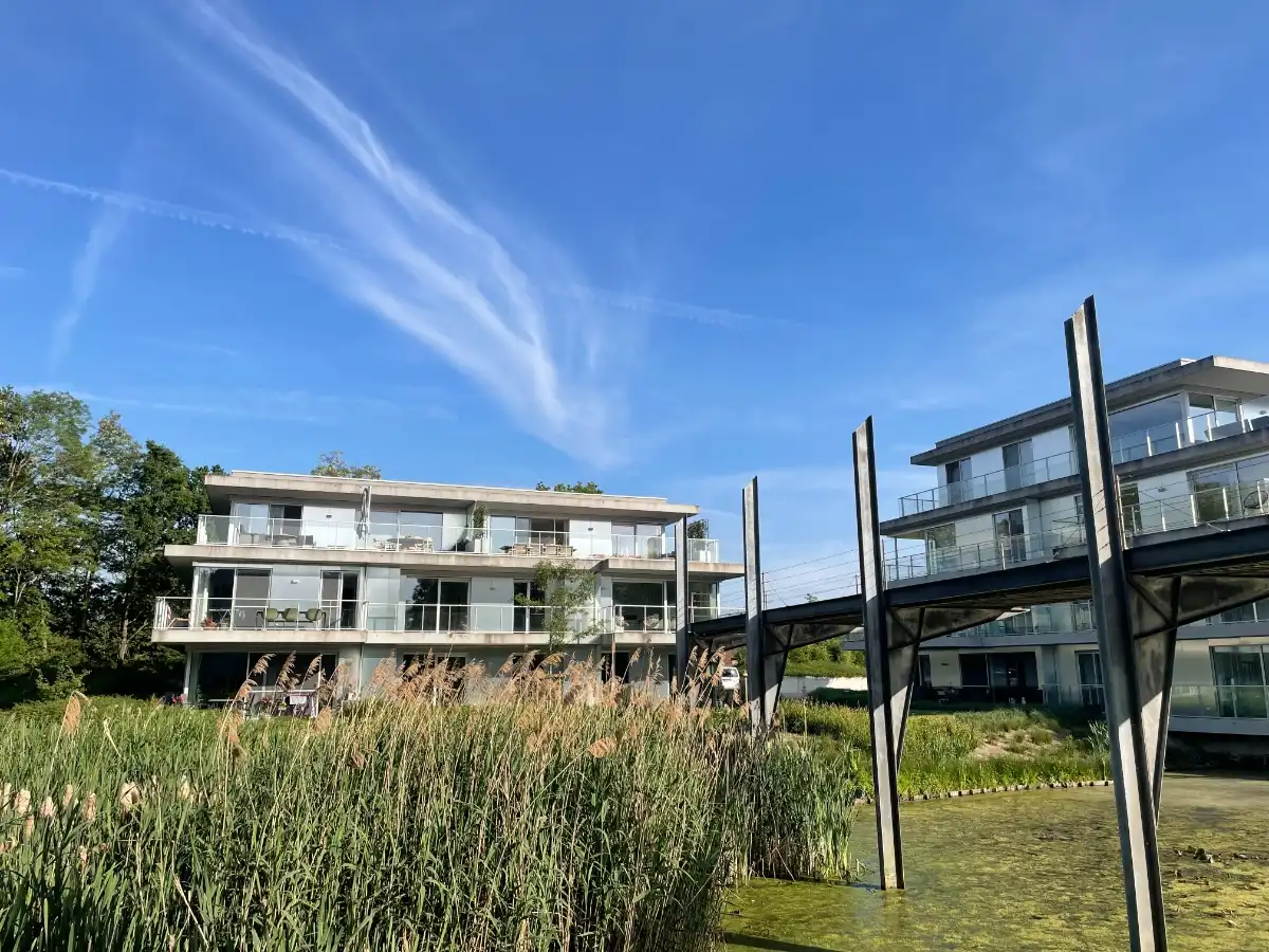 Twee-slaapkamer GELIJKVLOERS nieuwbouw hoekappartement + terras foto 27