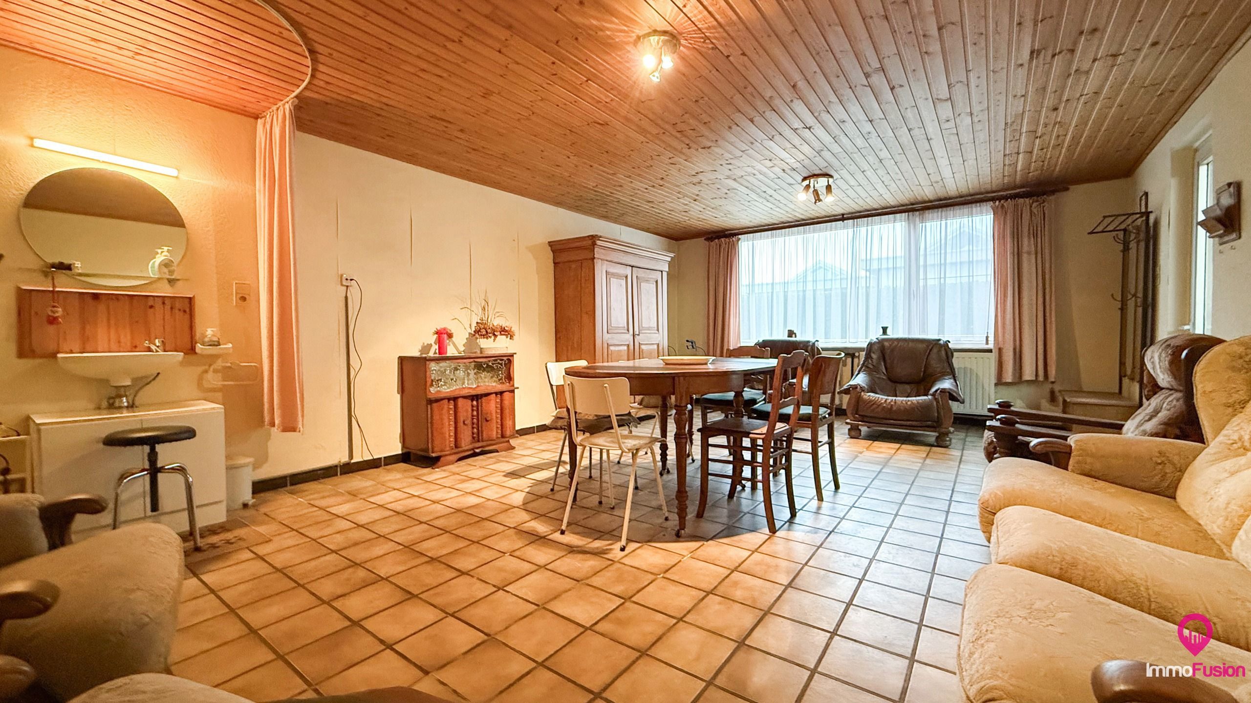 Bungalow met grote werkplaats en weide op 42 are in Alken foto 27