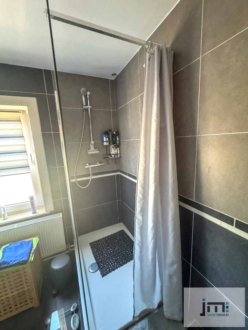 Rustig gelegen en energiezuinige woning foto 9