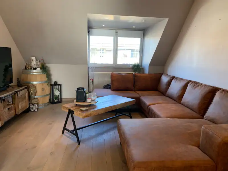 Ruim, instapklaar 3 slpk appartement (160m2)! centrum Deinze foto 5