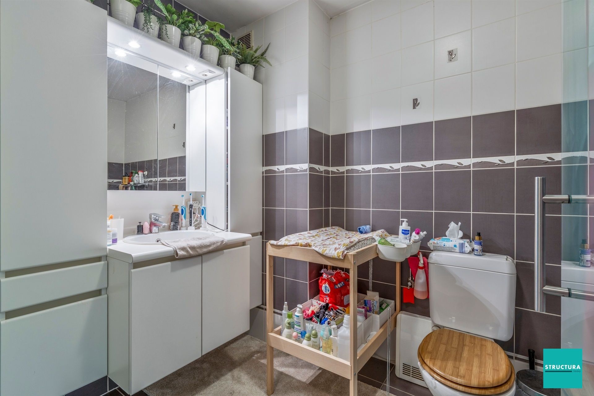 Duplex met 2 slaapkamers & 2 extra zolderkamers foto 9