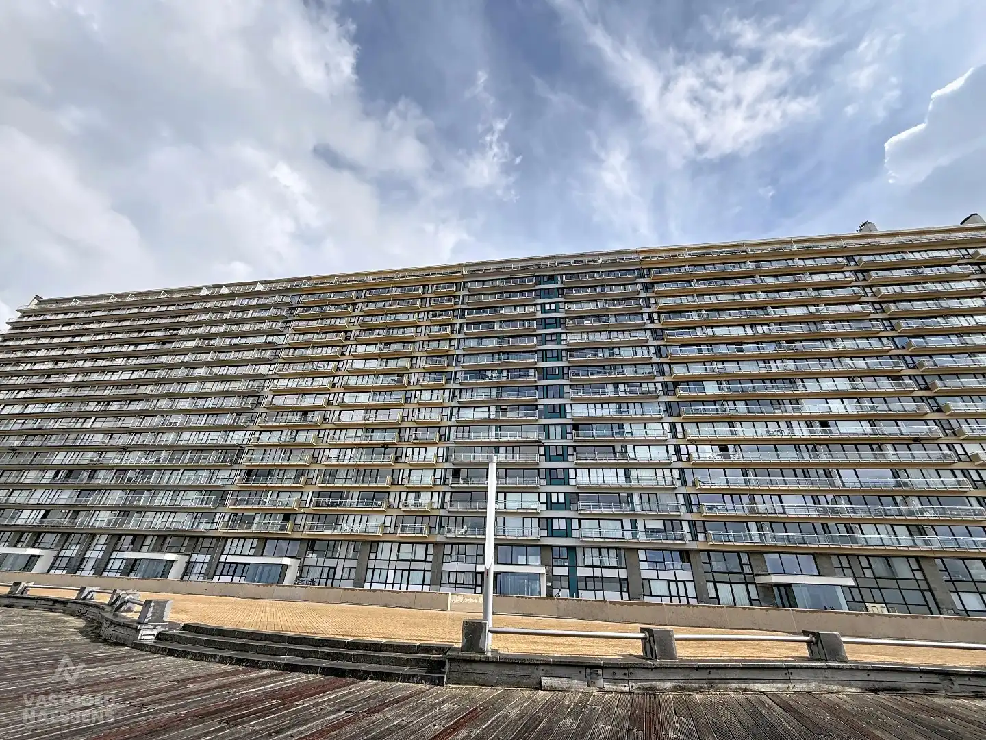 2 SLPK APP MET ZEEZICHT - 2 TERRASSEN EN GARAGE foto 12